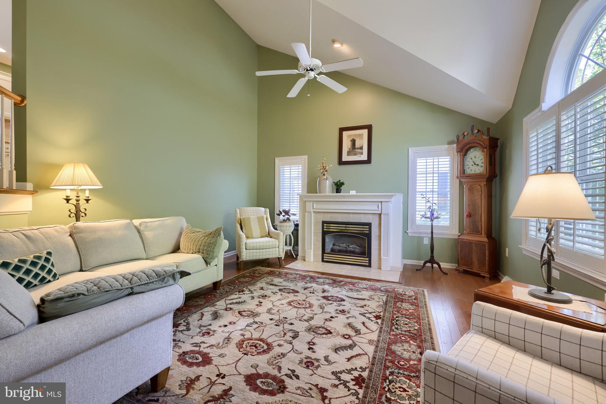 SUNSET GARDENS - Residential