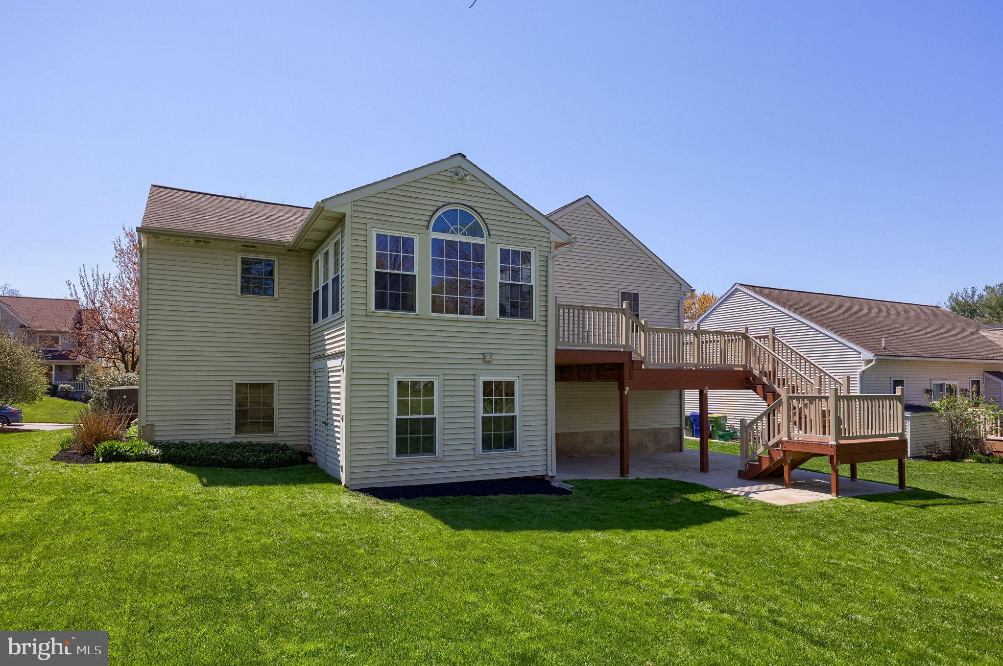 SUNSET GARDENS - Residential