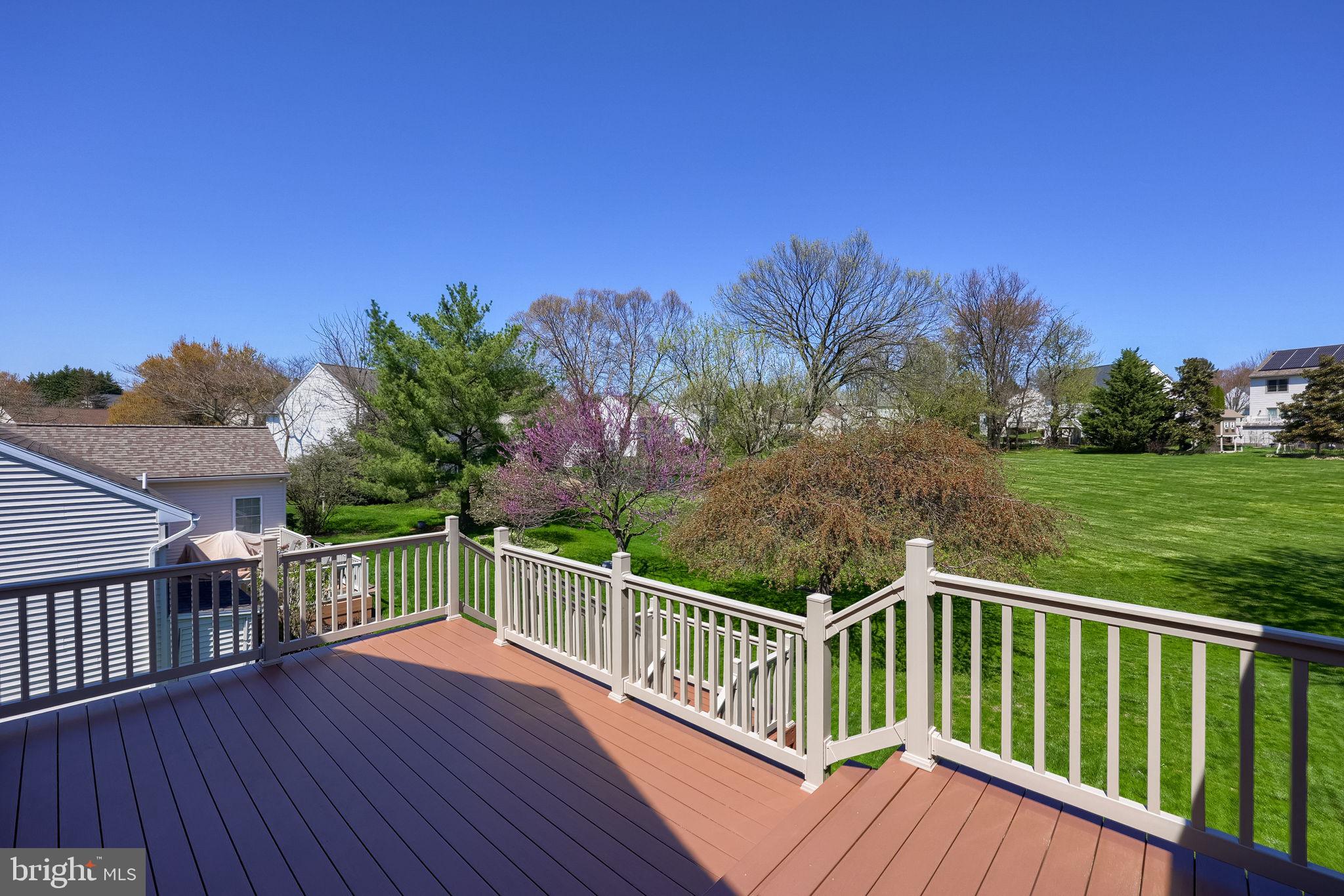 SUNSET GARDENS - Residential