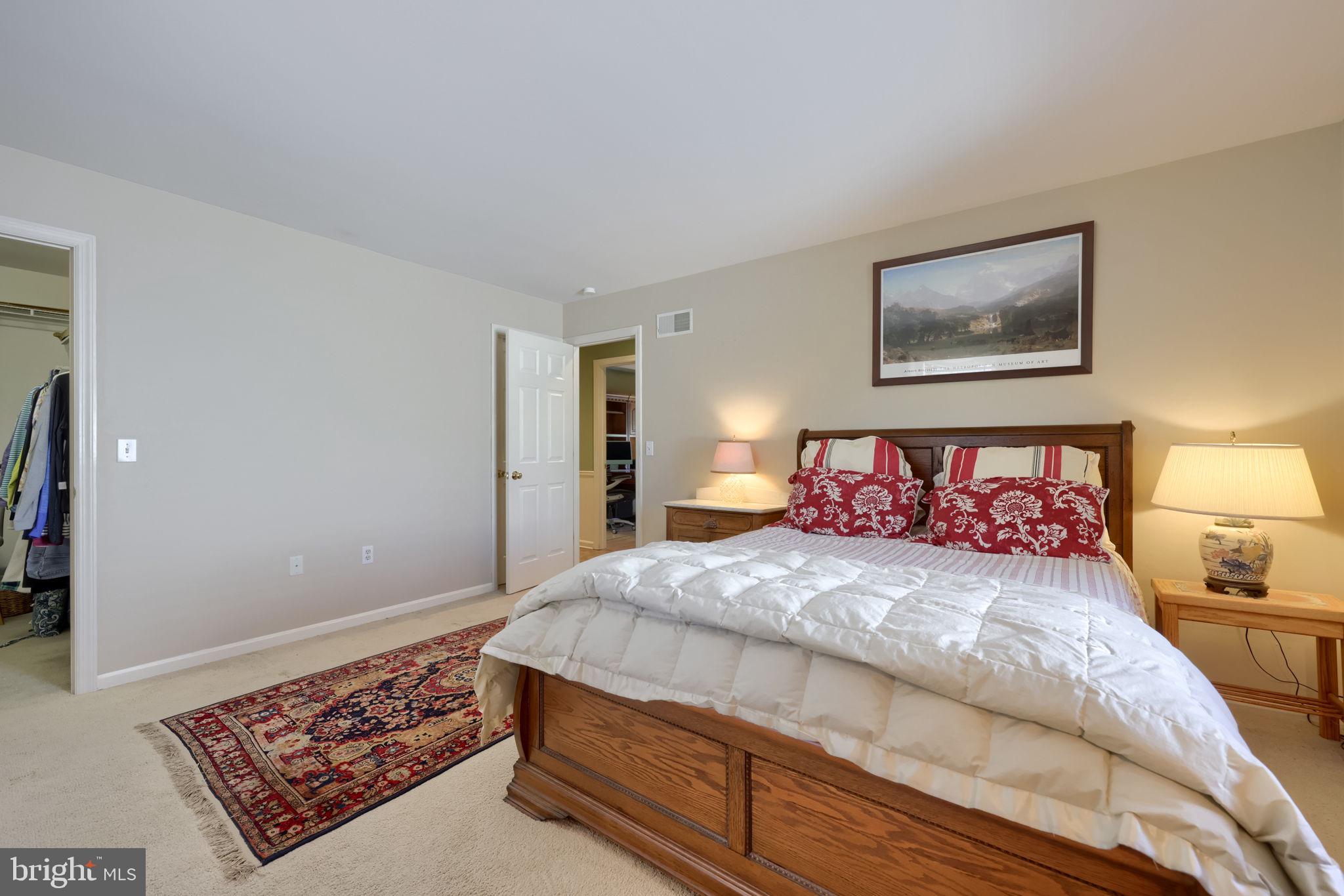 SUNSET GARDENS - Residential