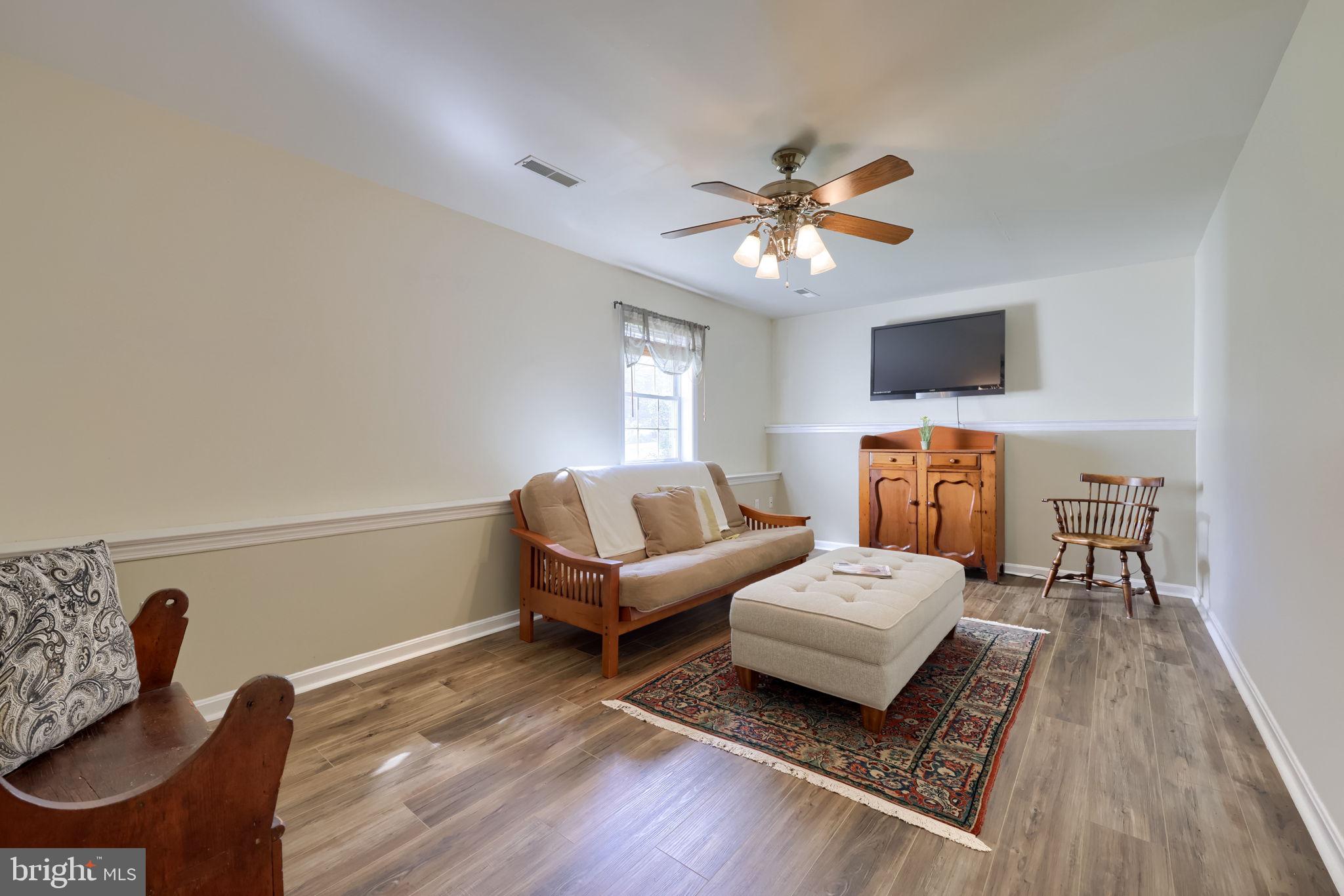 SUNSET GARDENS - Residential