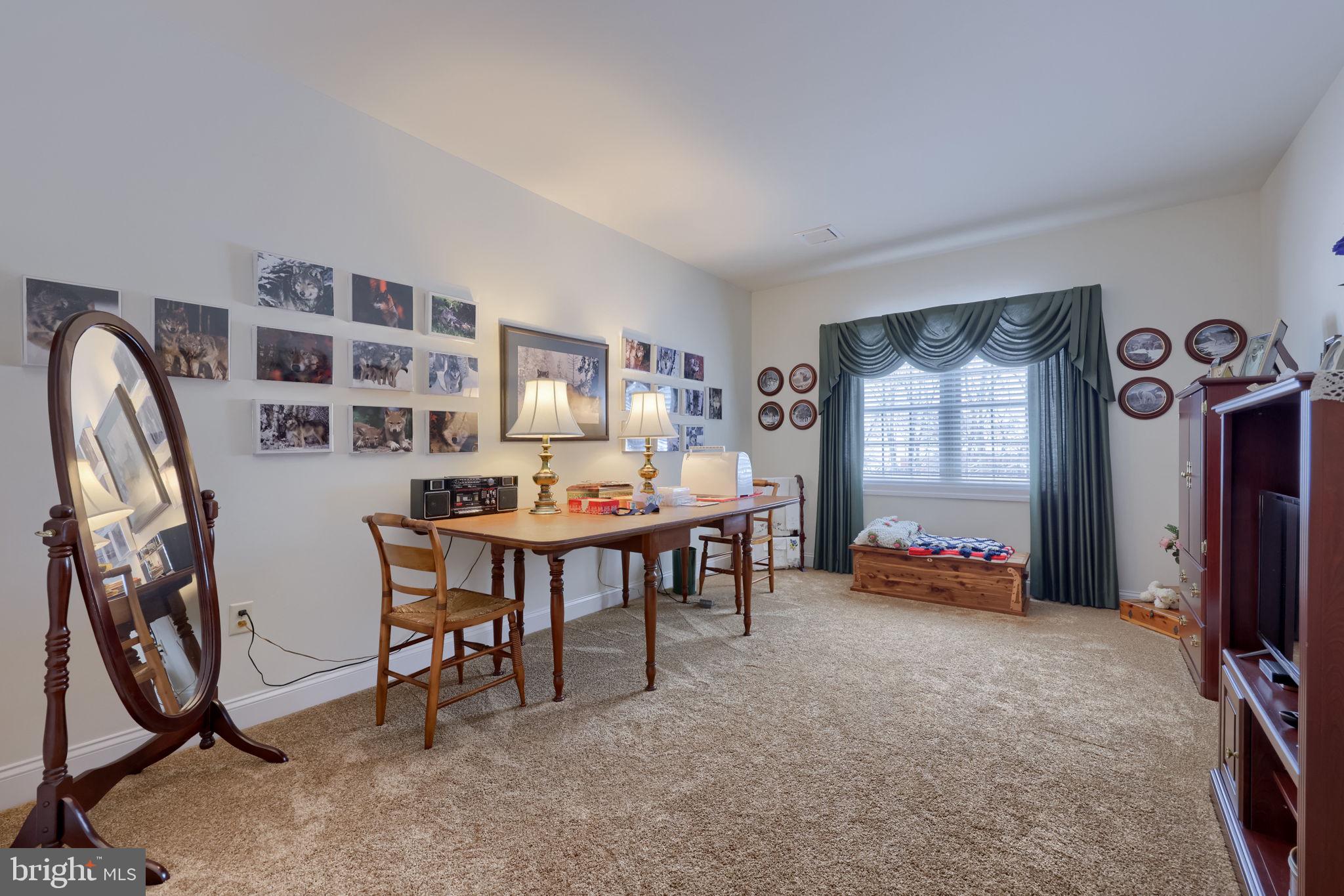 BROOKSHIRE - Residential