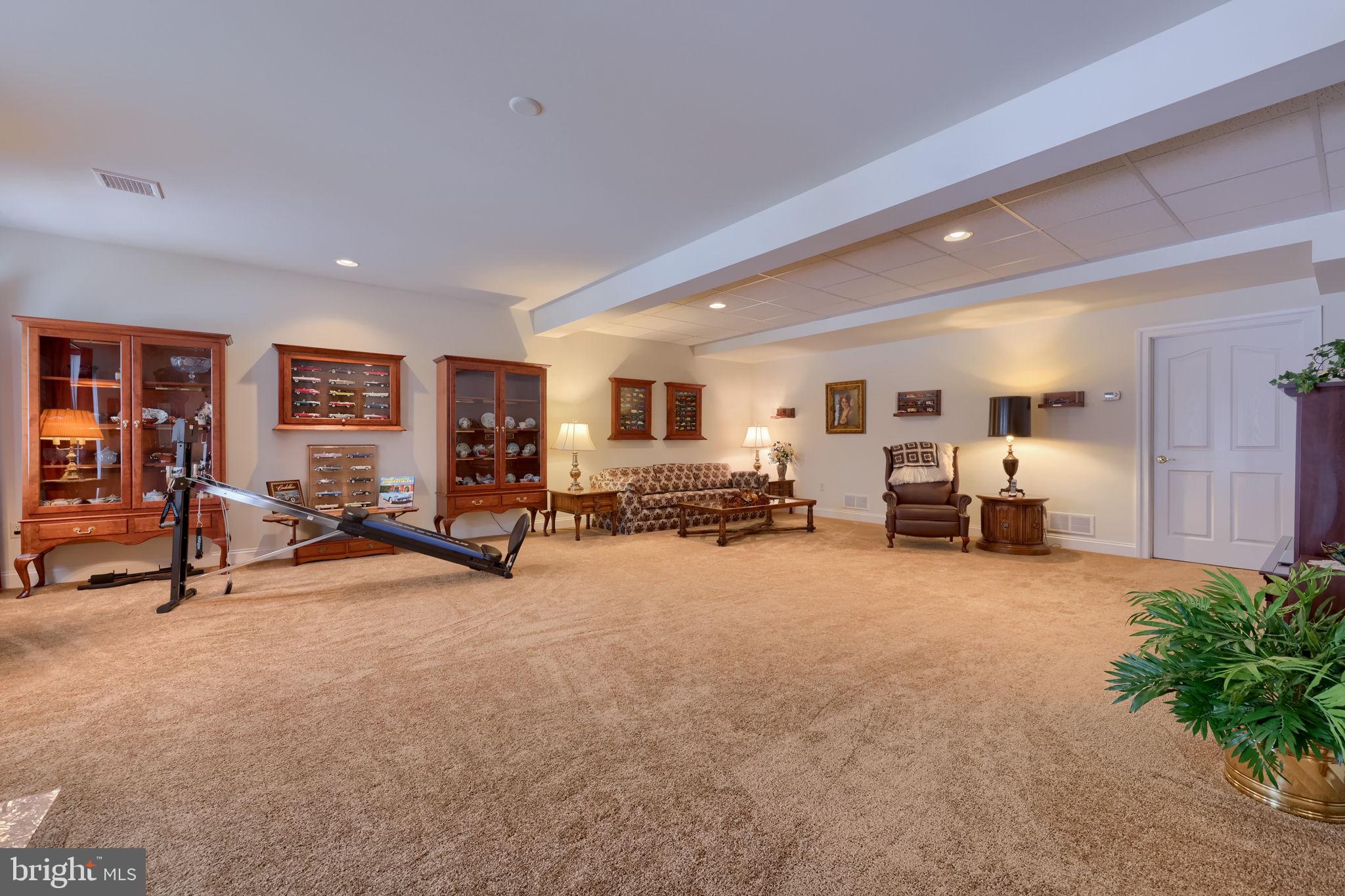 BROOKSHIRE - Residential