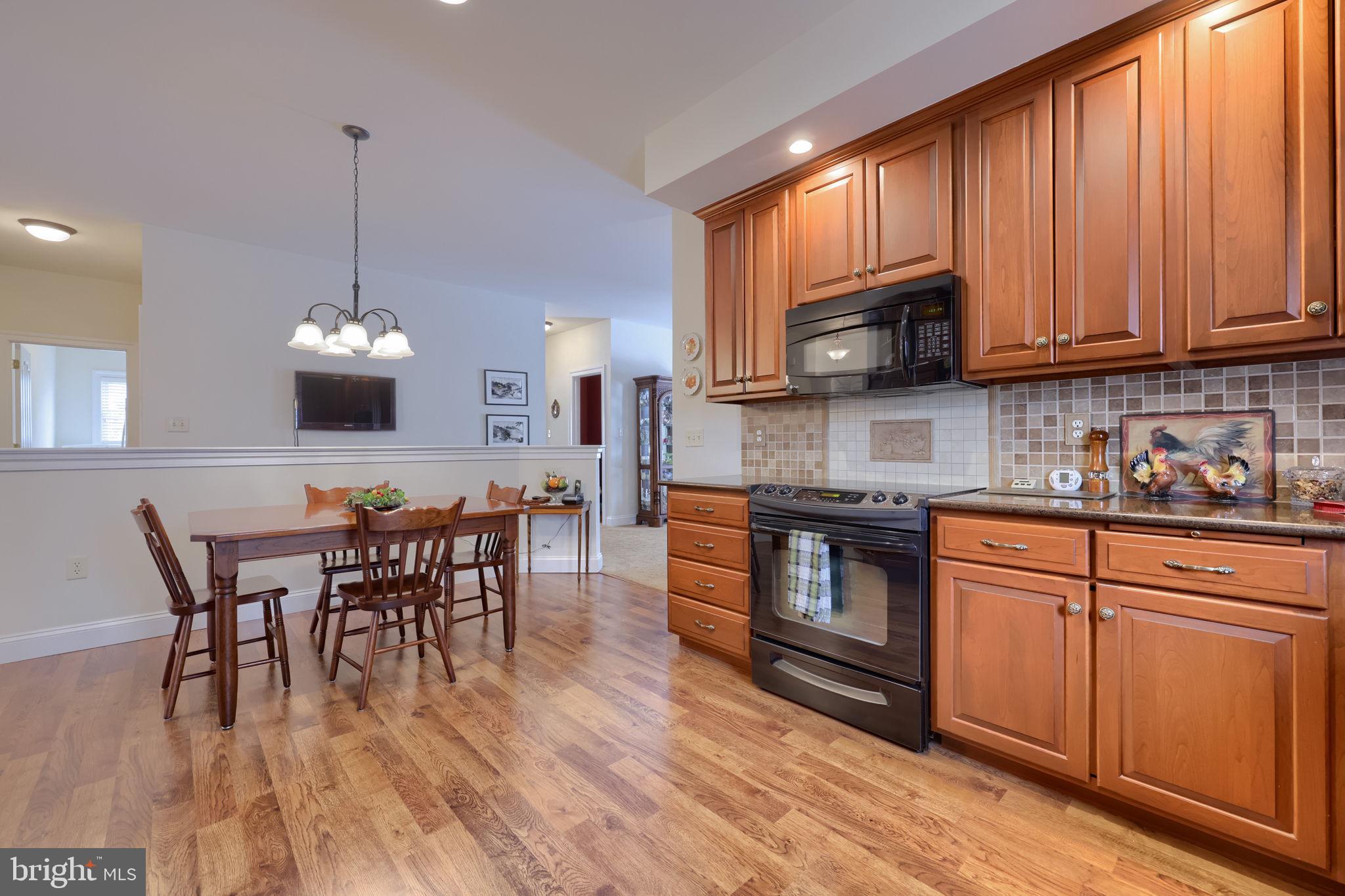 BROOKSHIRE - Residential