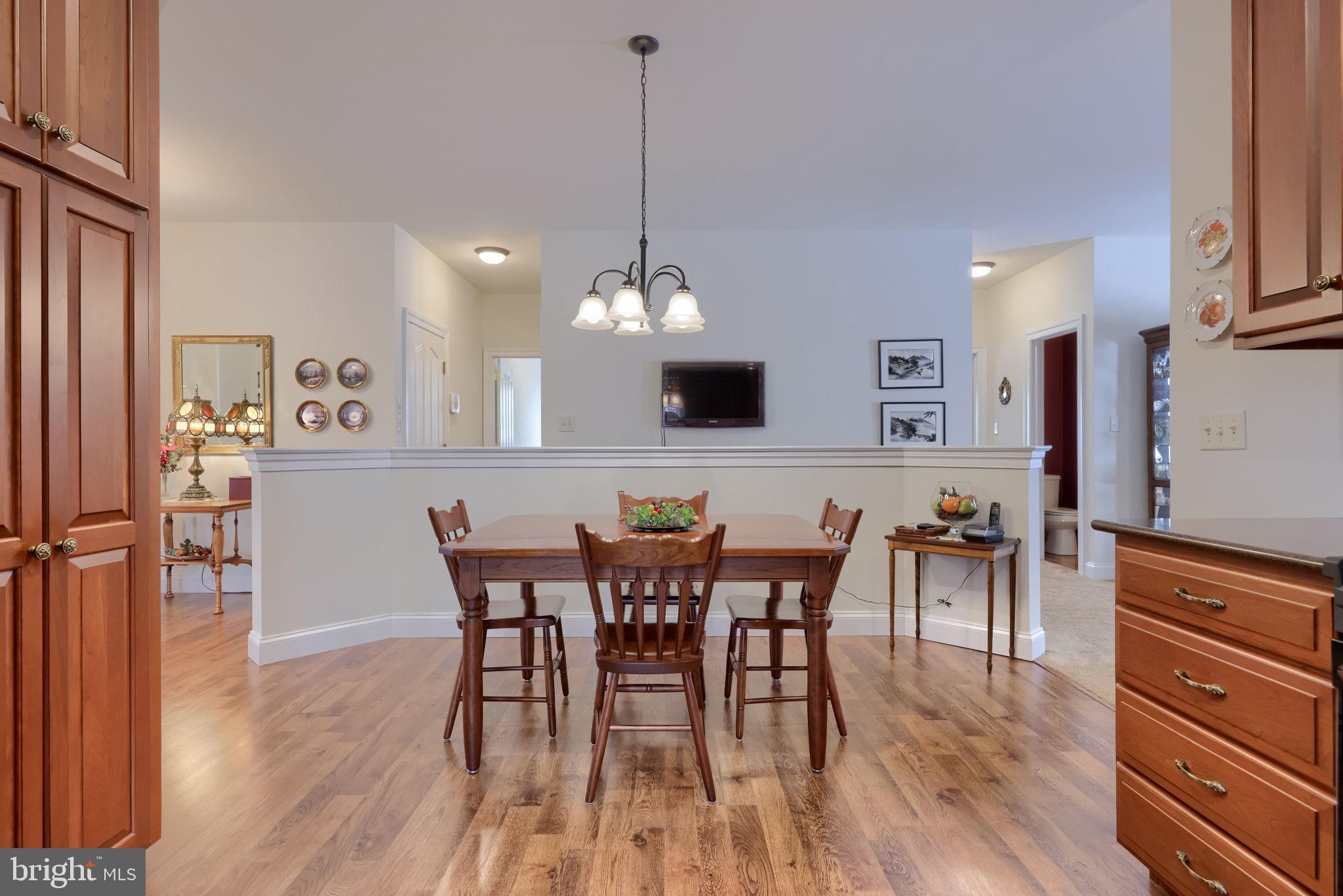 BROOKSHIRE - Residential