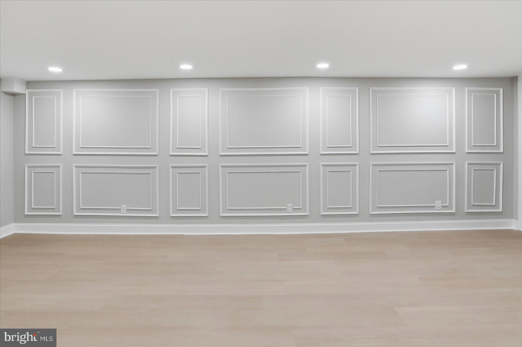 MILFORD RIDGE - Residential