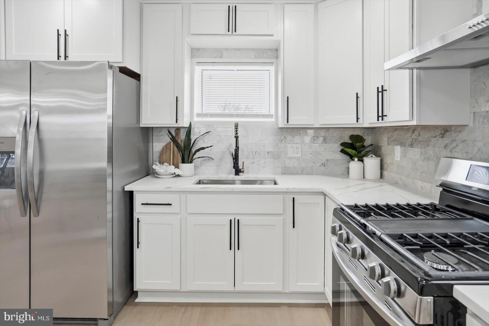 MILFORD RIDGE - Residential