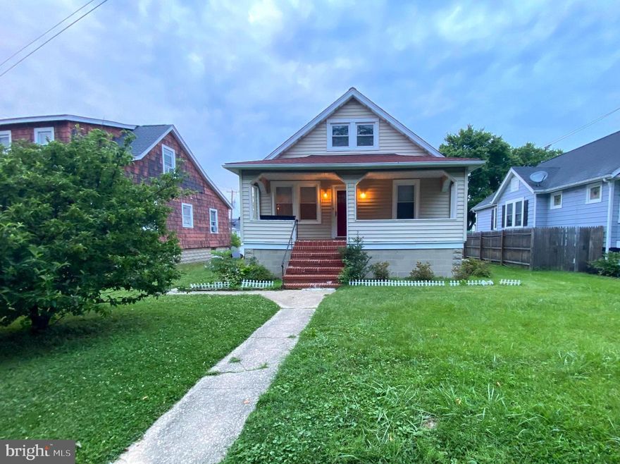 Whether you're looking to settle down or seeking an exceptional investment opportunity, don't miss out on a chance to own this beautiful home. The main level boasts 2 bedrooms and 1 bath with an inviting living room, dining room, and kitchen. There is also an additional room on the second level, perfect for a third bedroom or office space. Also, offering a generously sized backyard, this is a true gem. The home will need some TLC and is being sold As-Is. Schedule your showing today.