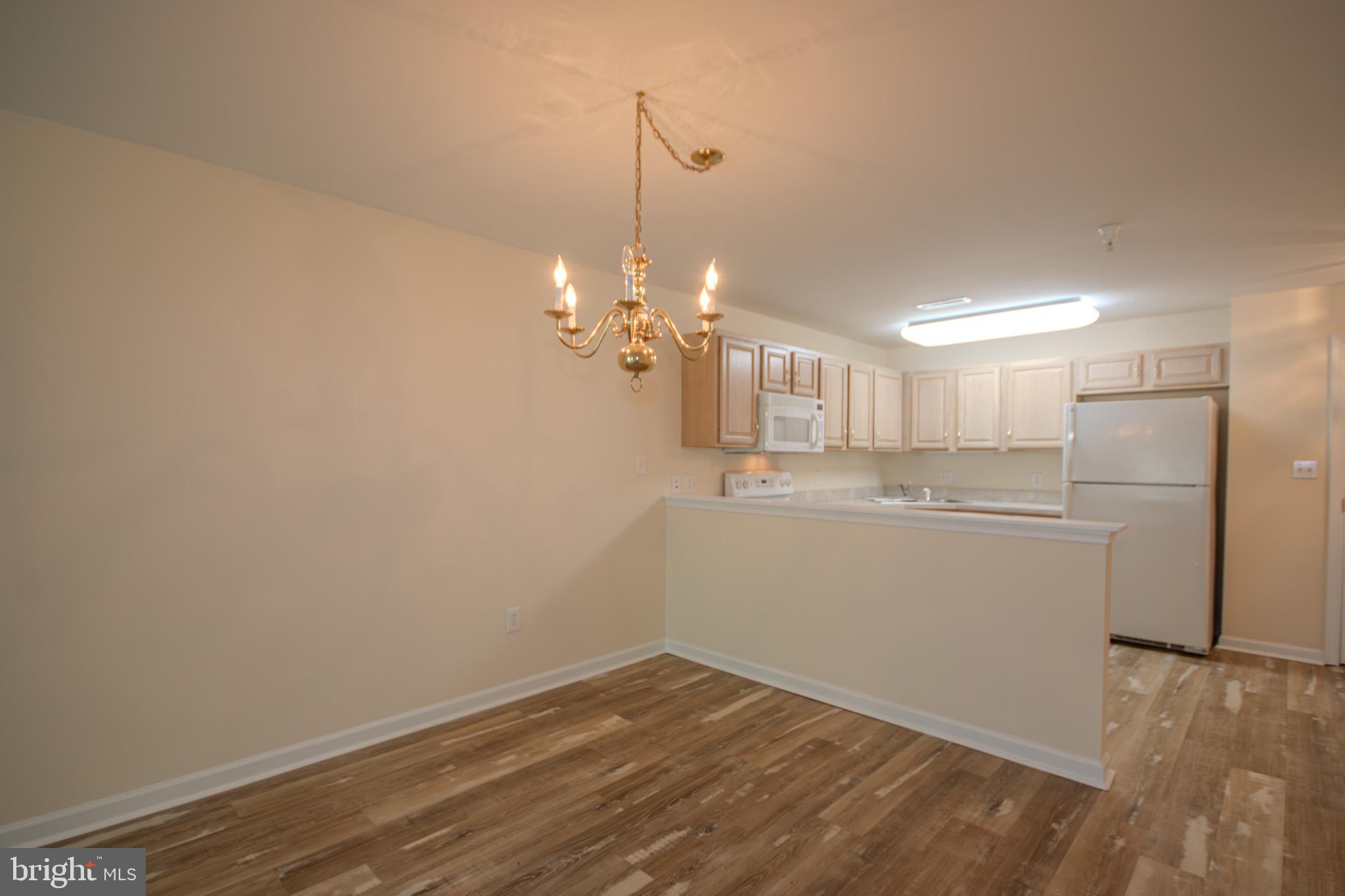 MALLARD LANDING - Residential