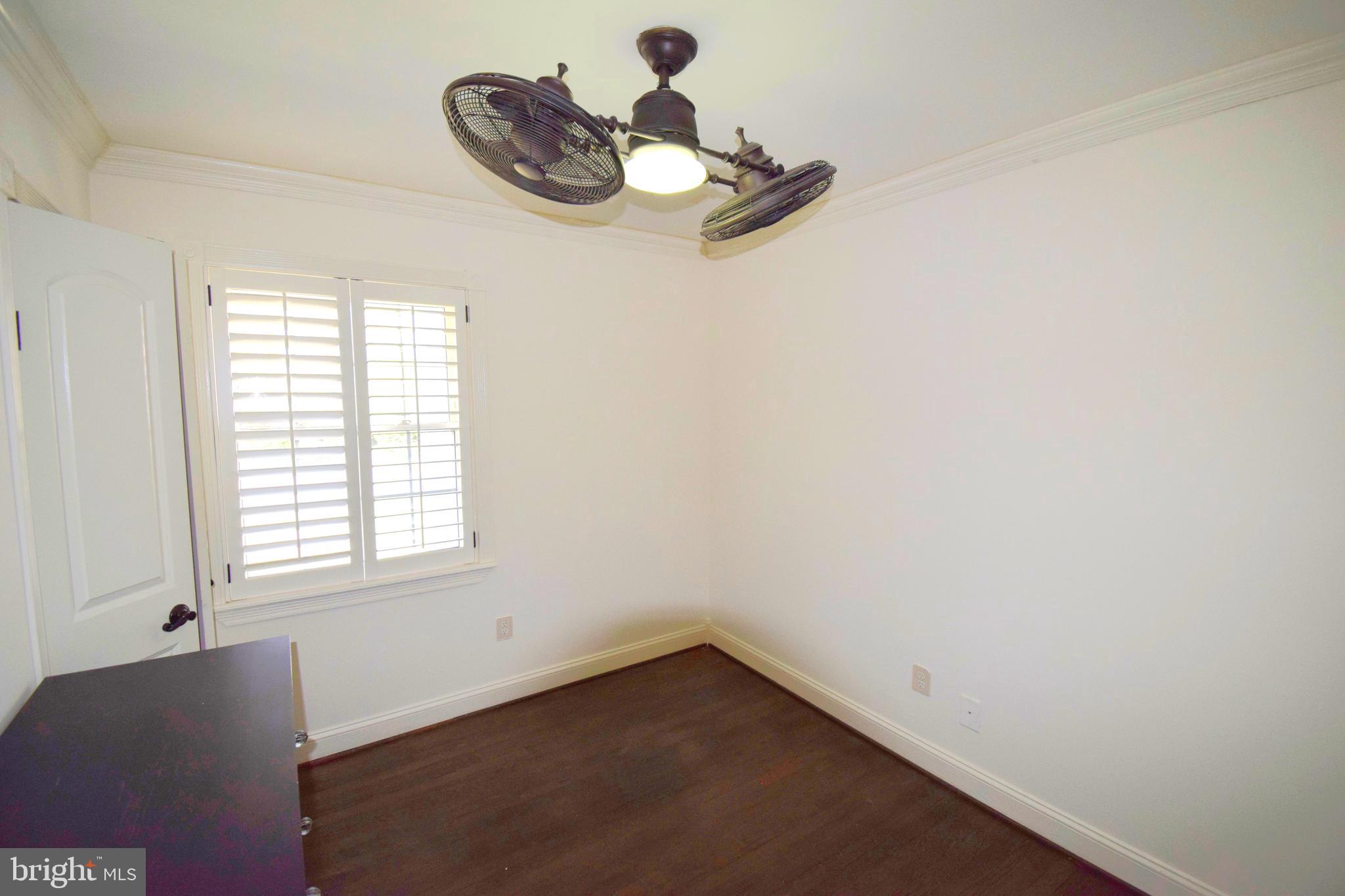 STRATFORD LANDING - Residential Lease