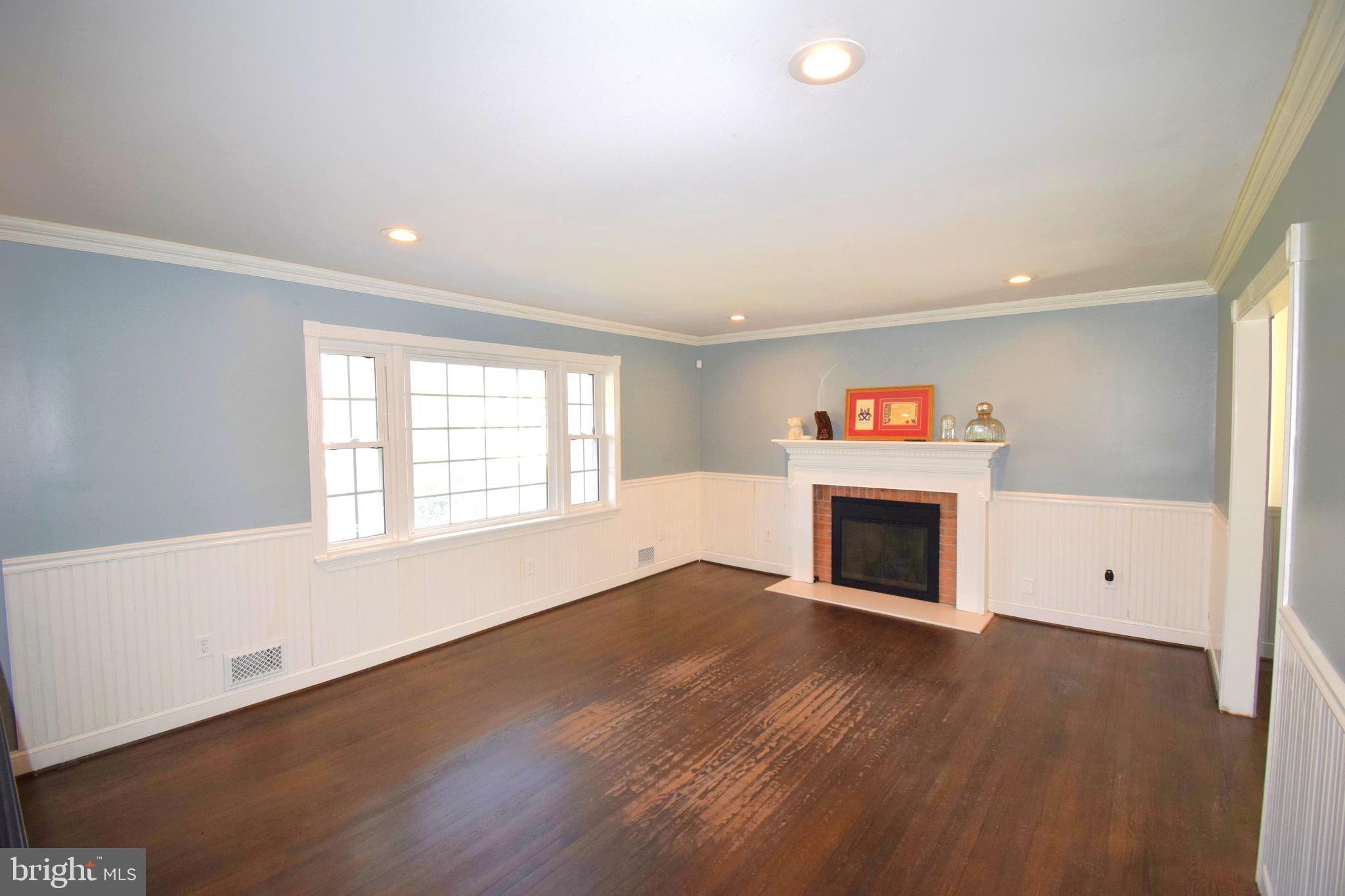 STRATFORD LANDING - Residential Lease