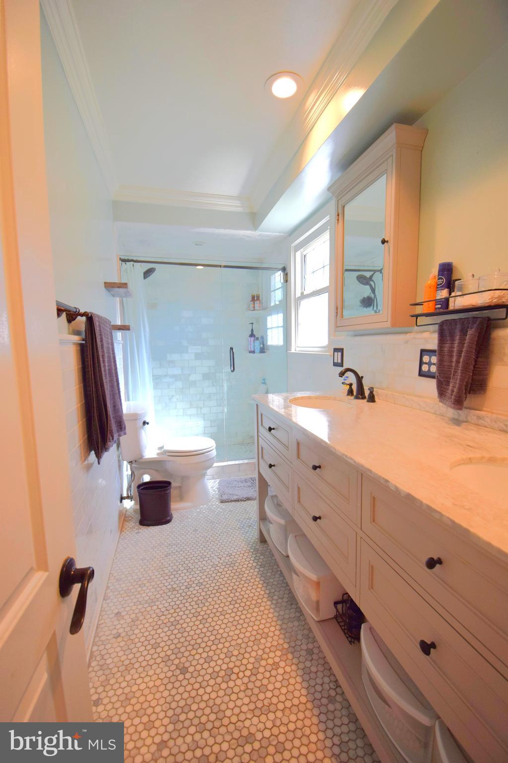 STRATFORD LANDING - Residential Lease