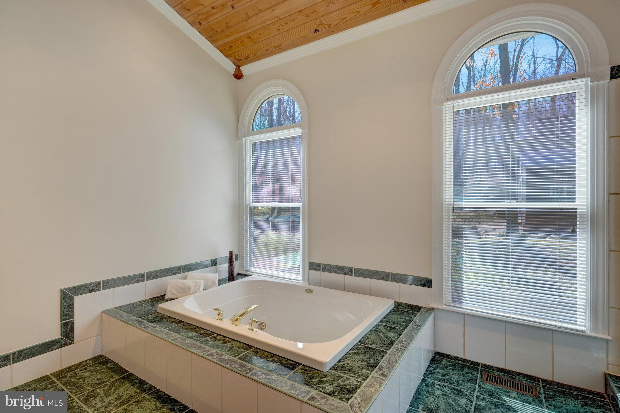 ELWOOD J GOODWIN SUB - Residential