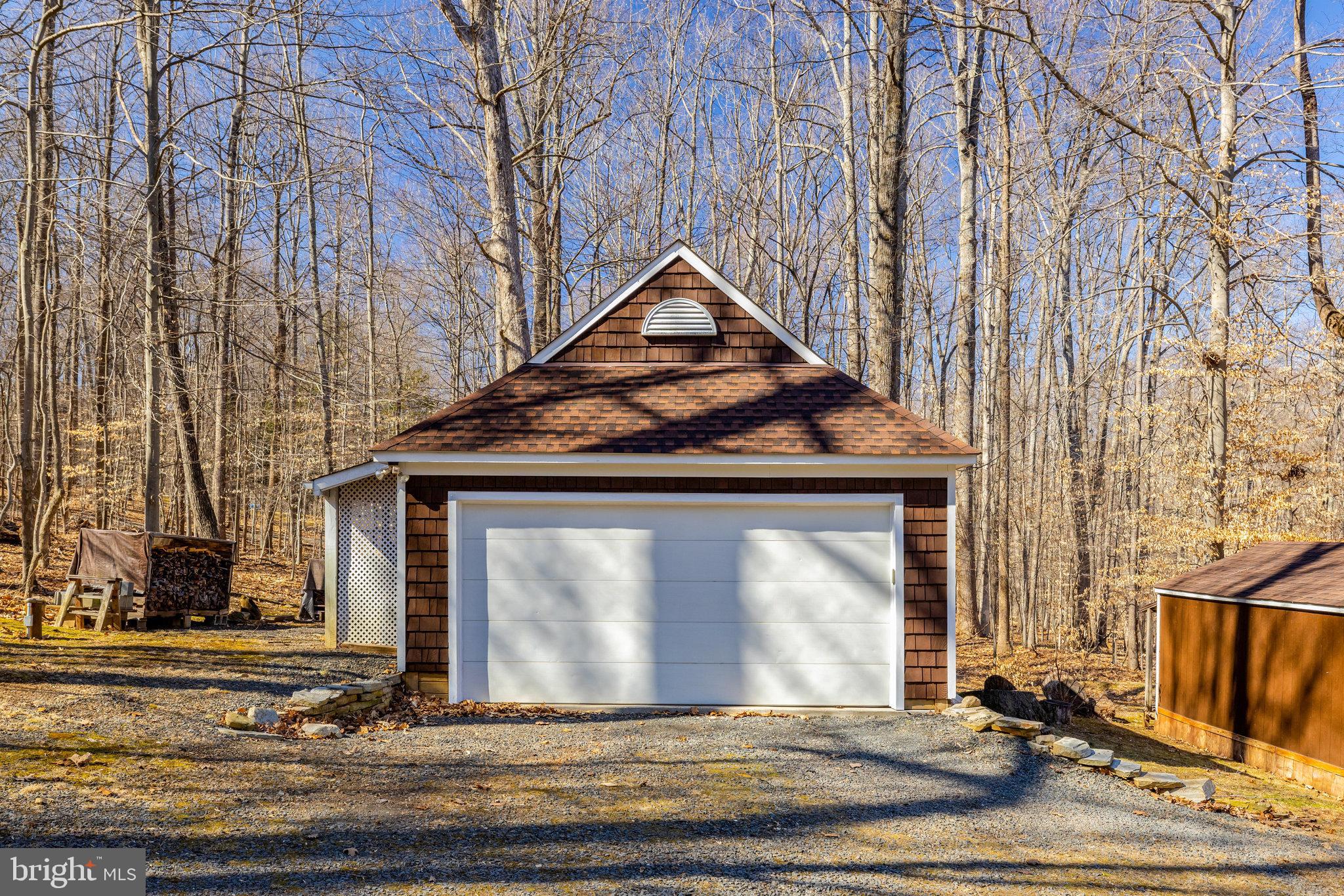 ELWOOD J GOODWIN SUB - Residential