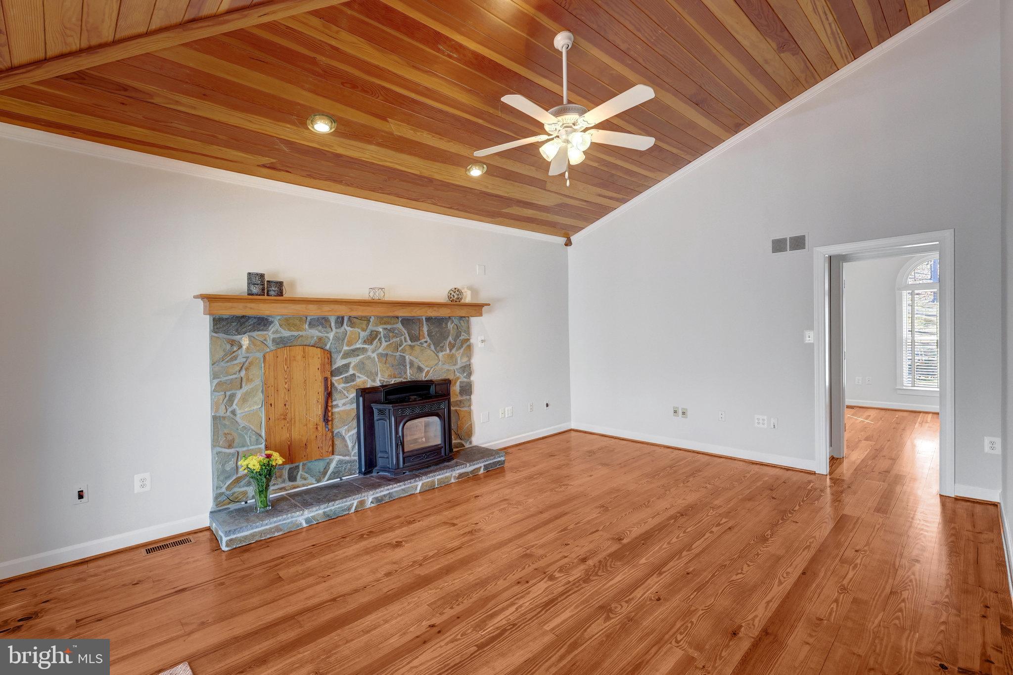 ELWOOD J GOODWIN SUB - Residential