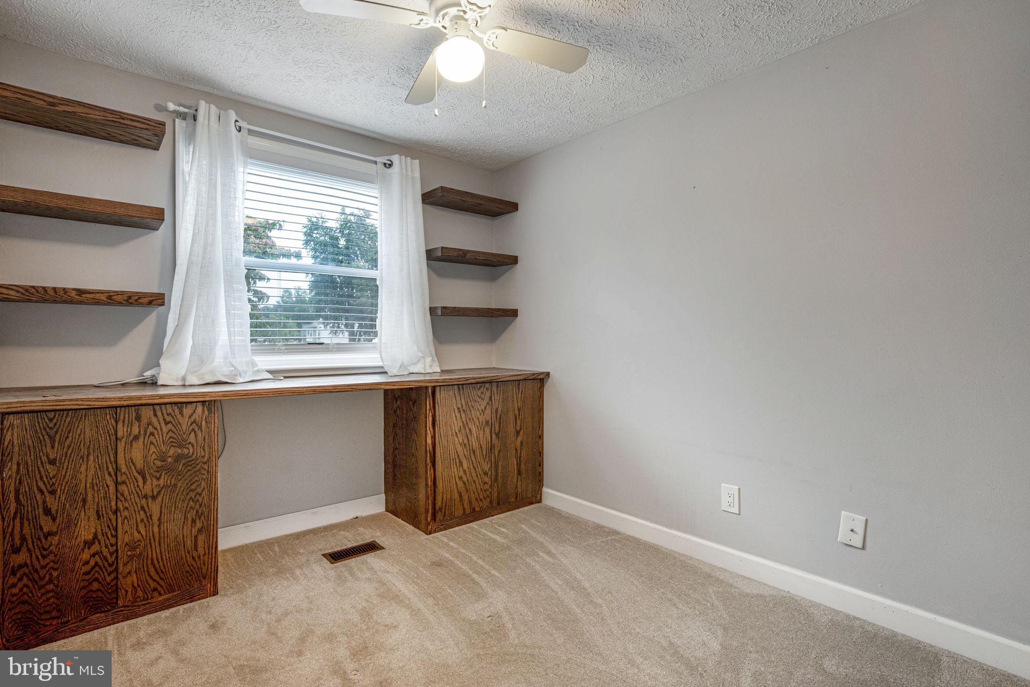 CHESTERFIELD - Residential