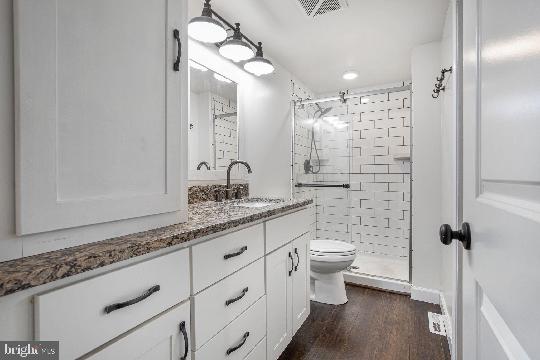 CHESTERFIELD - Residential