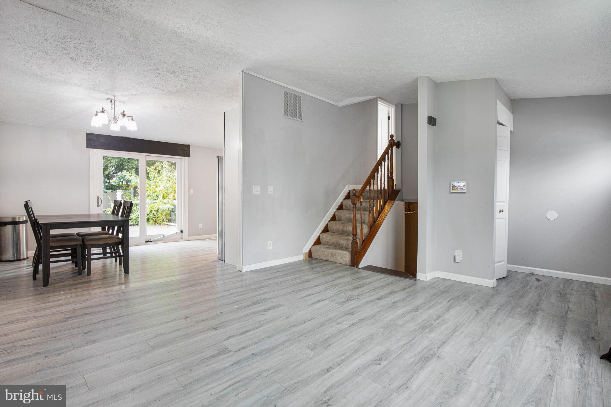 CHESTERFIELD - Residential