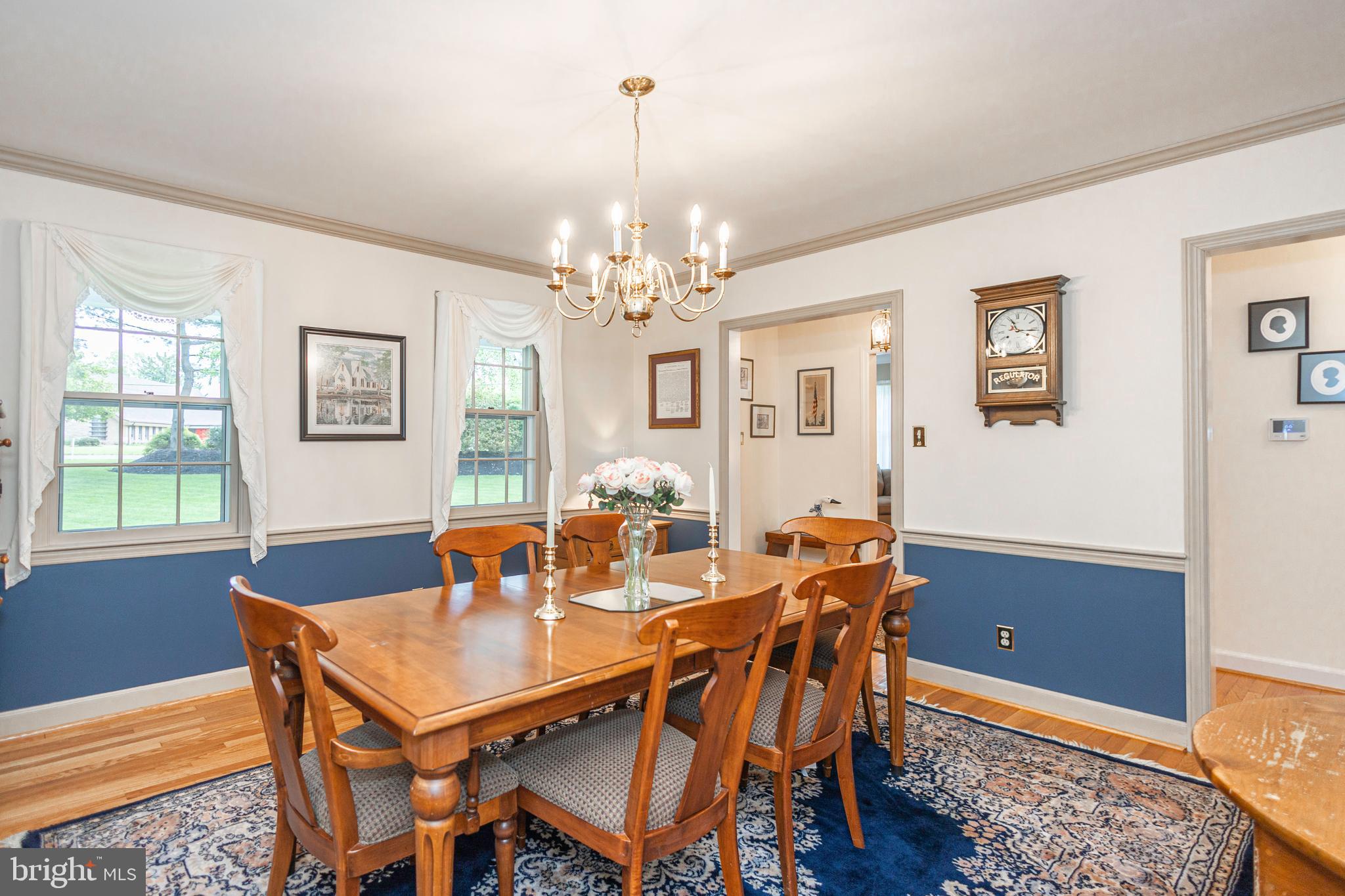 MAKEFIELD MANOR - Residential