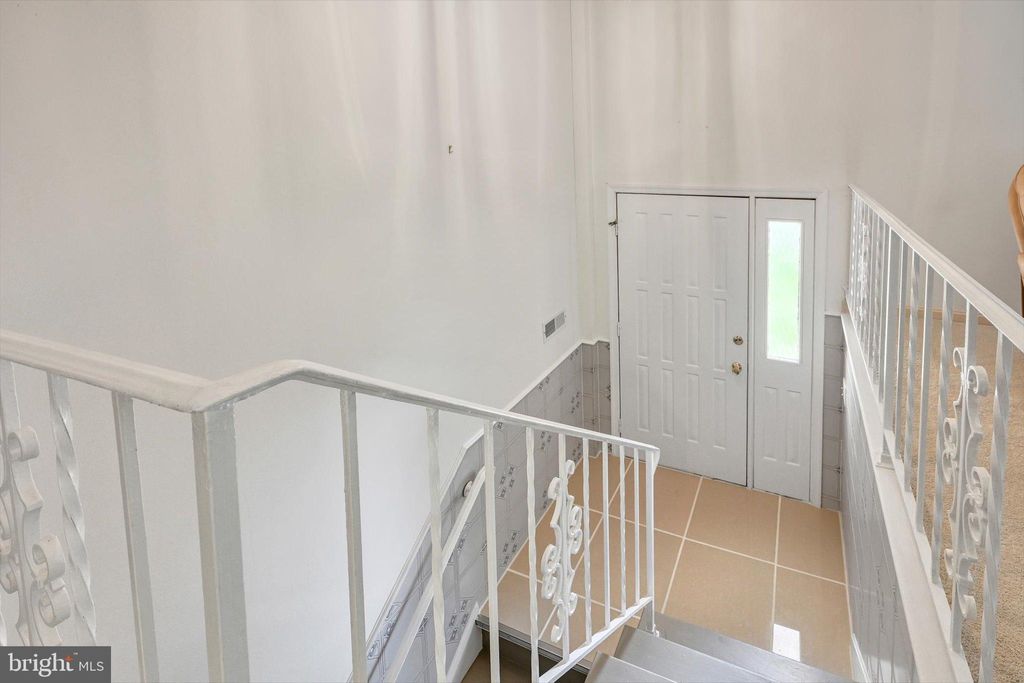 Photo of 41 Overlook Avenue, Lancaster, PA 17601 (MLS # PALA2041798)