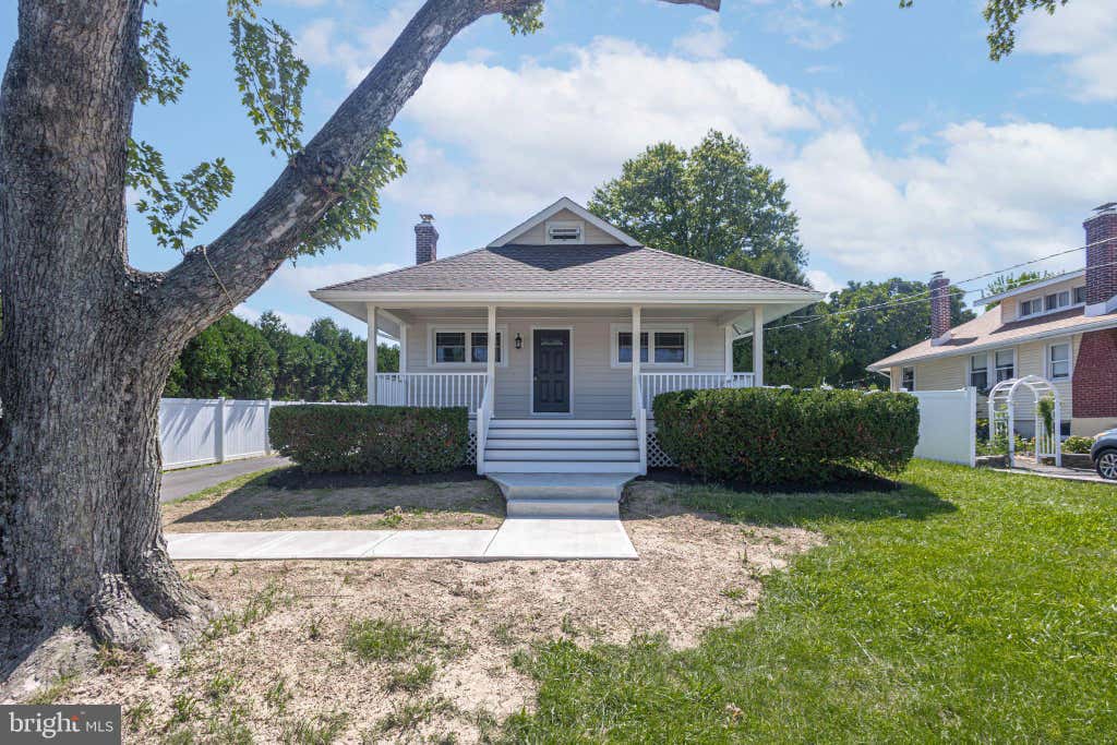 Photo of 3017 Blair Mill Road, WILLOW GROVE, PA 19090 (MLS # PAMC2192310)