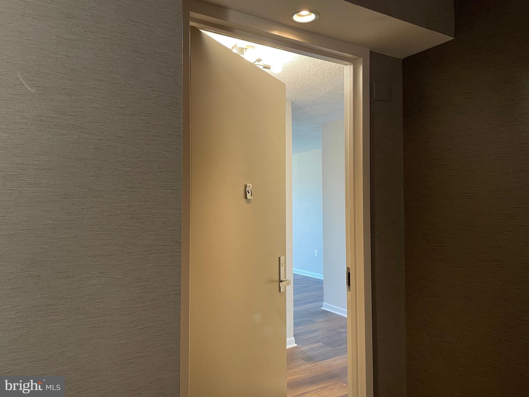 200 N PICKETT STREET 512