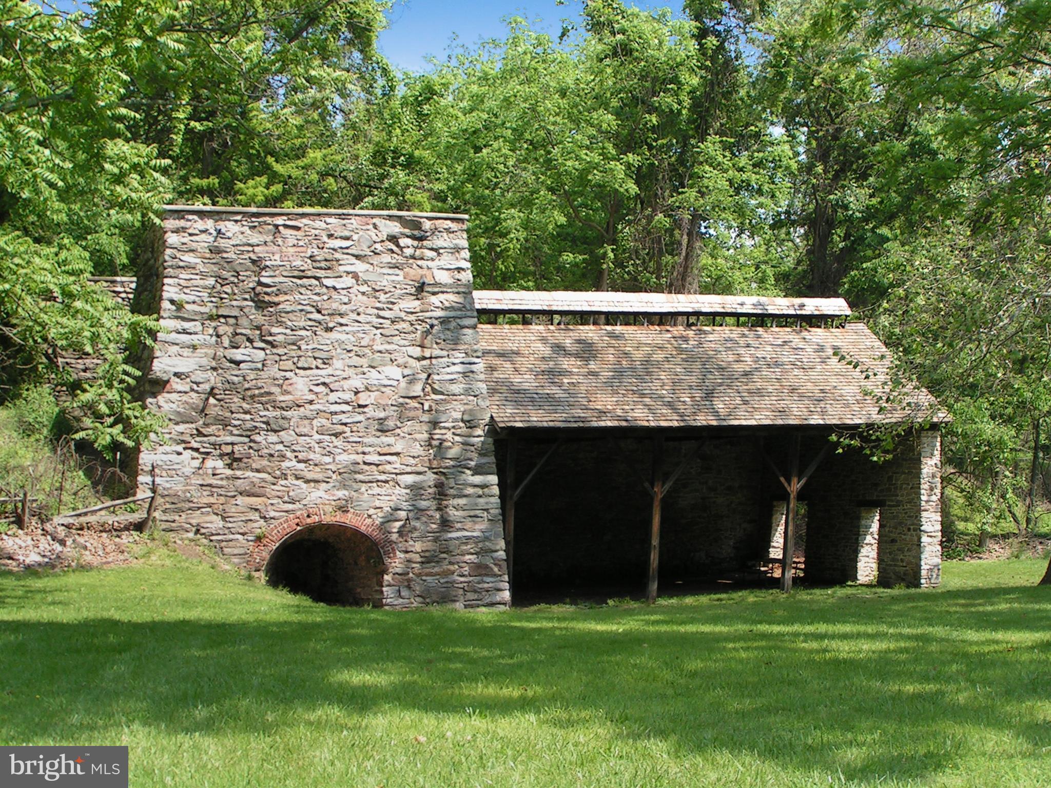 BENNETT ESTATES - Residential