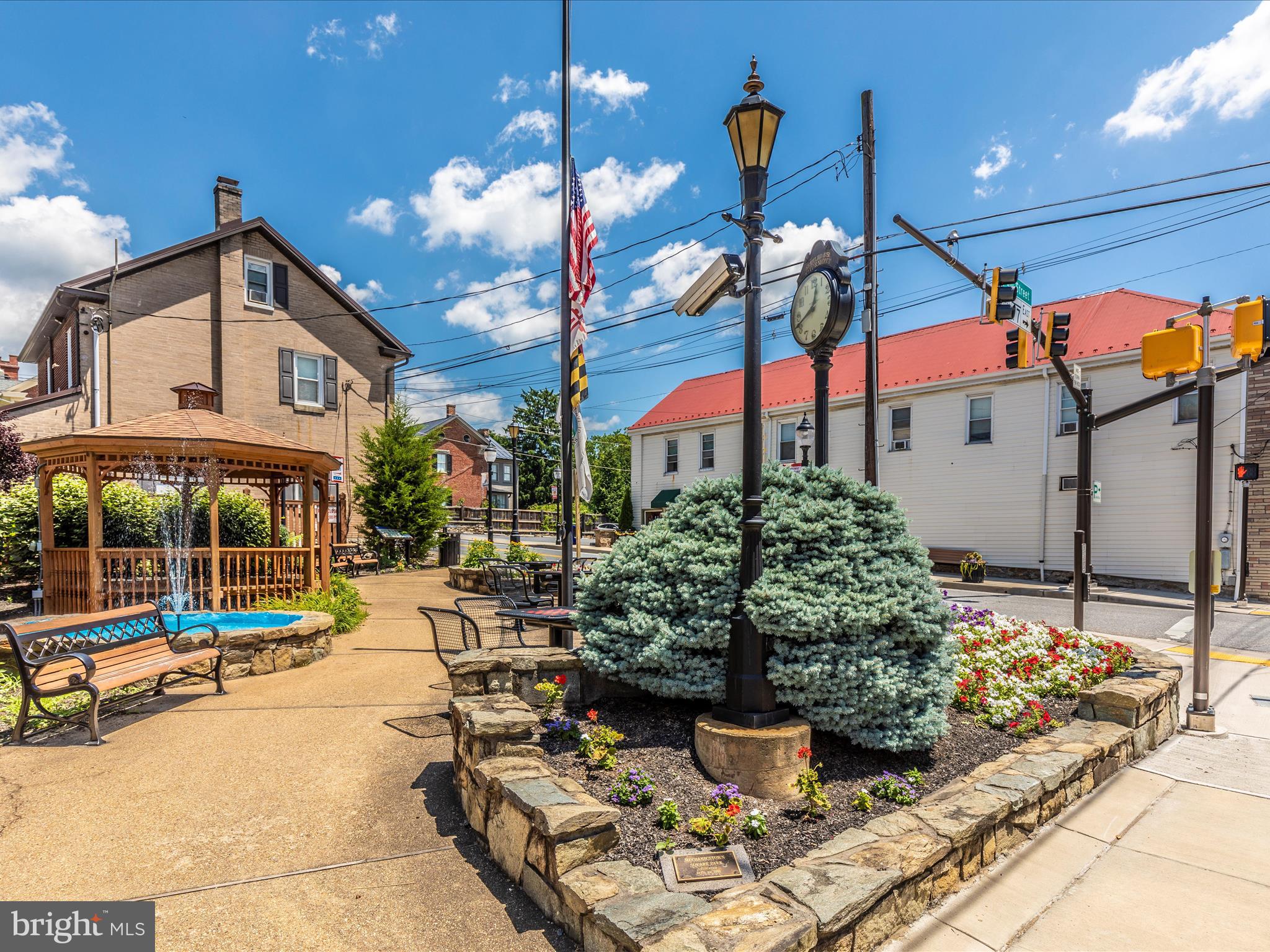 BENNETT ESTATES - Residential