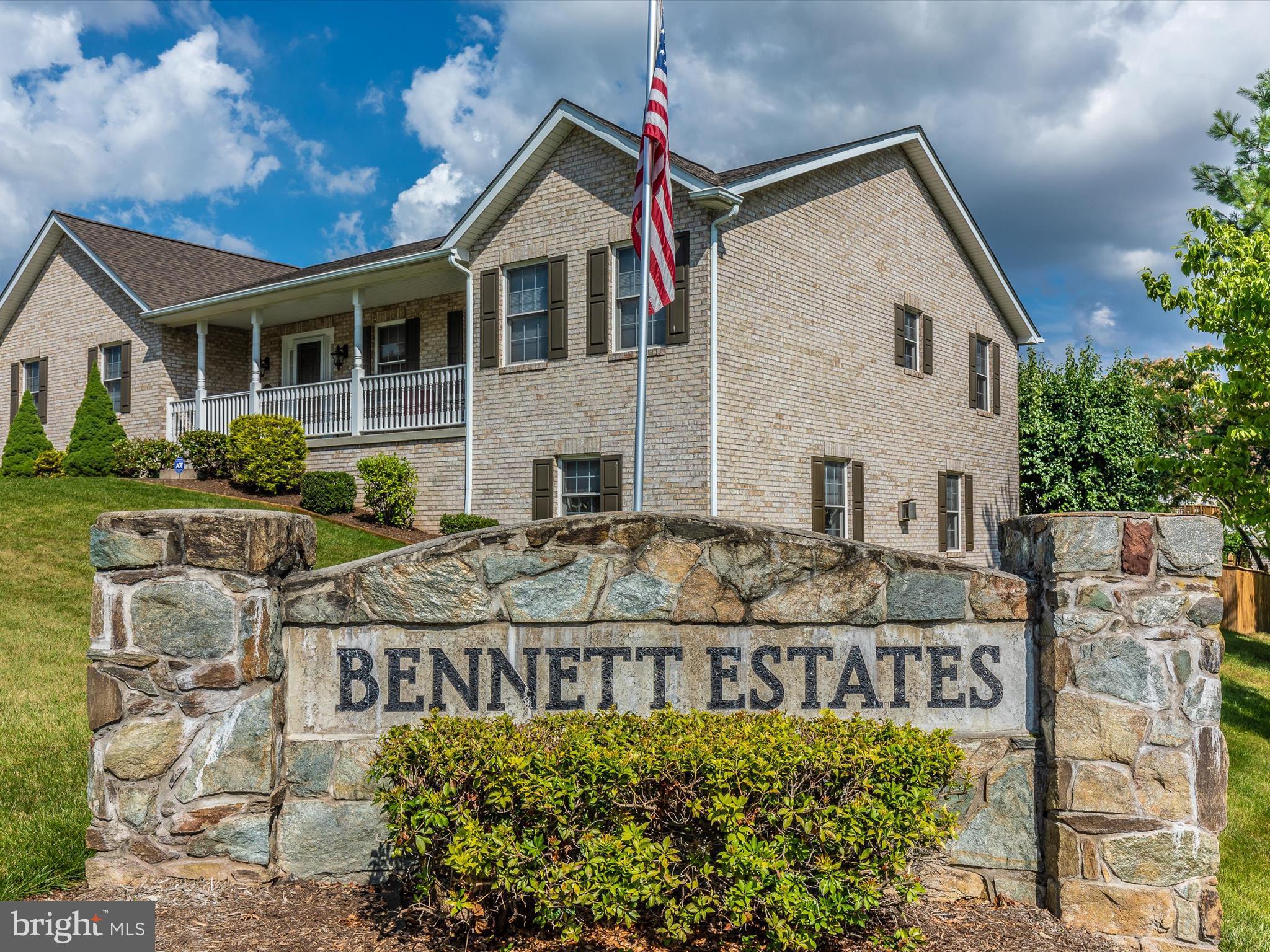 BENNETT ESTATES - Residential