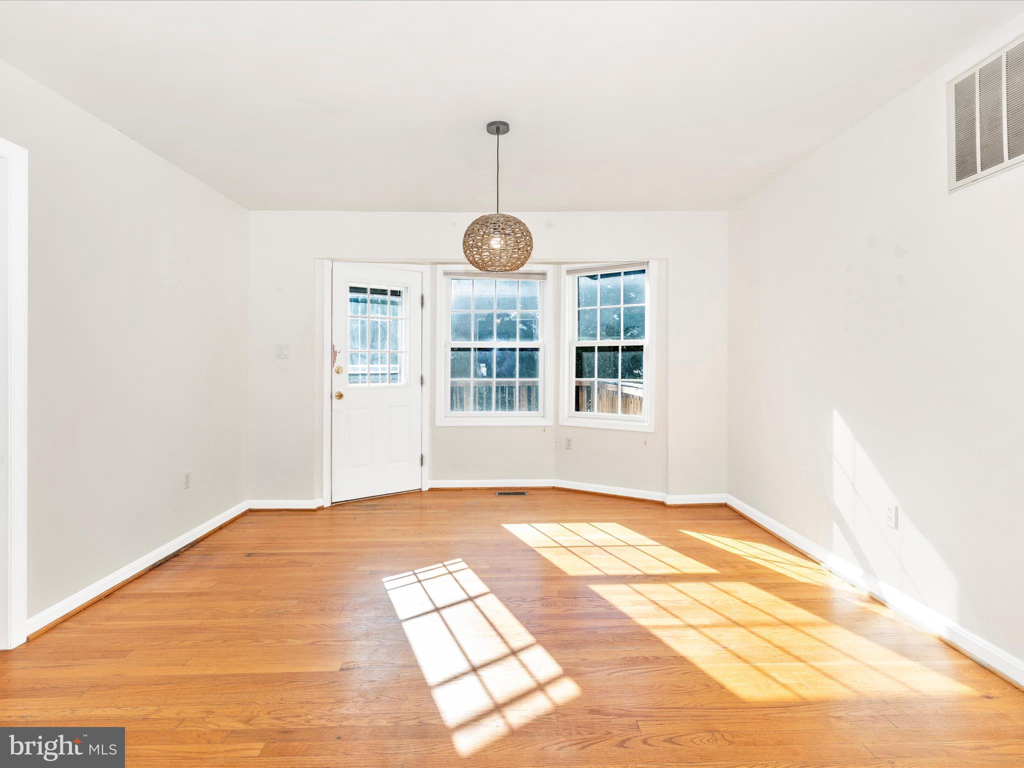 BENNETT ESTATES - Residential