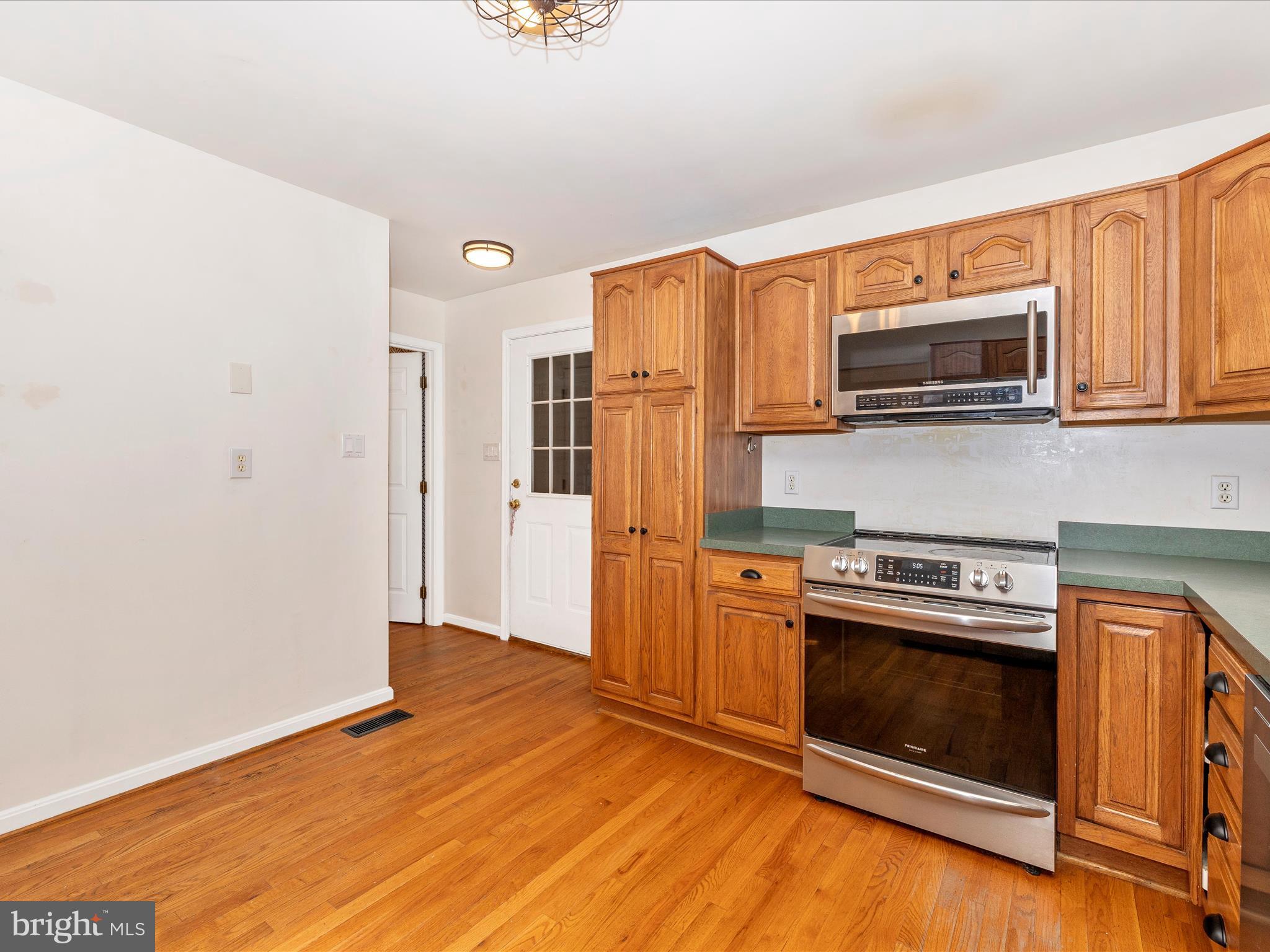 BENNETT ESTATES - Residential