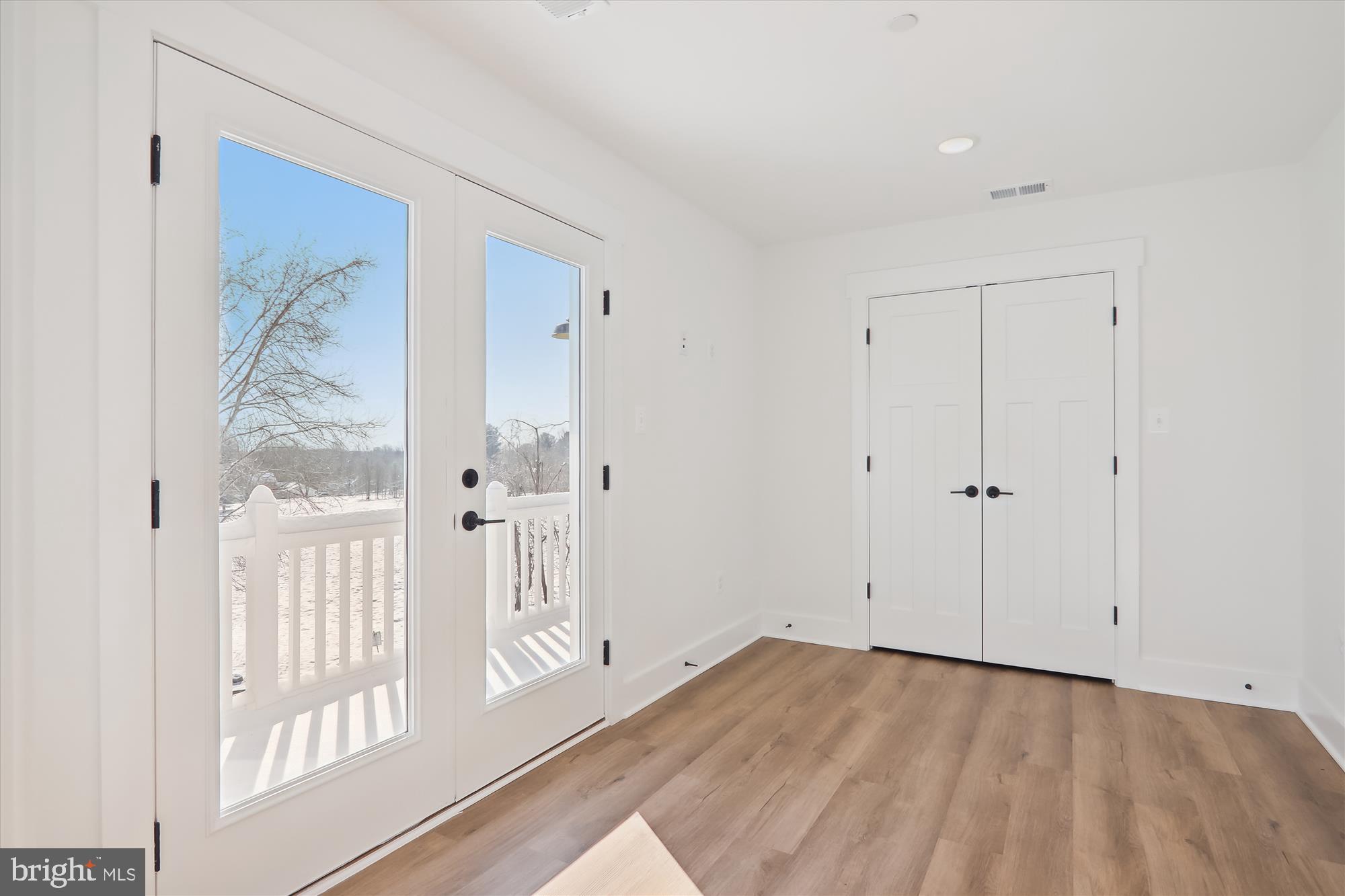 SENECA RIDGE - Residential