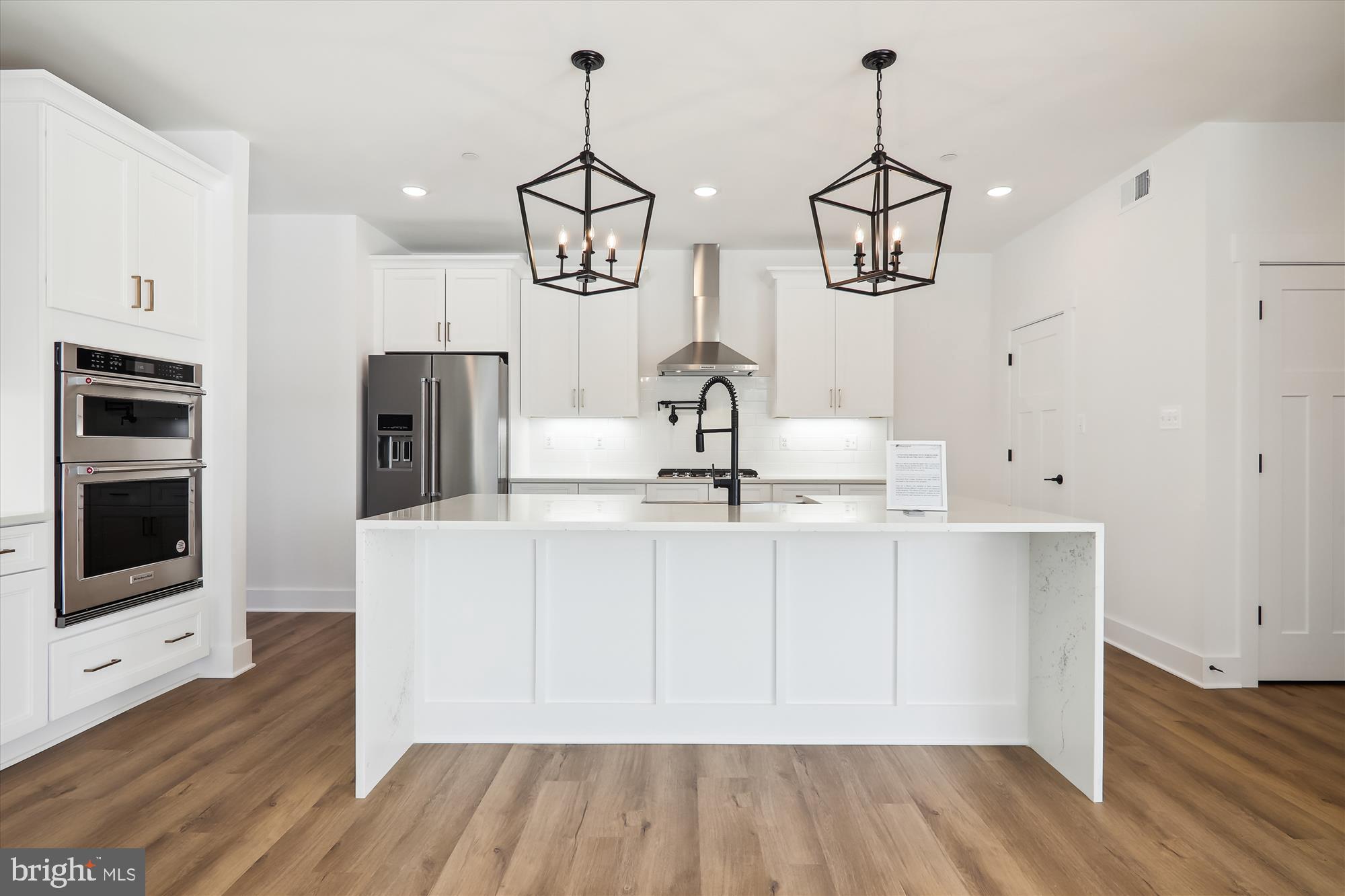 SENECA RIDGE - Residential