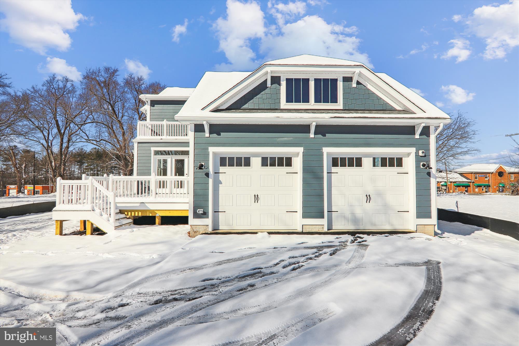 SENECA RIDGE - Residential