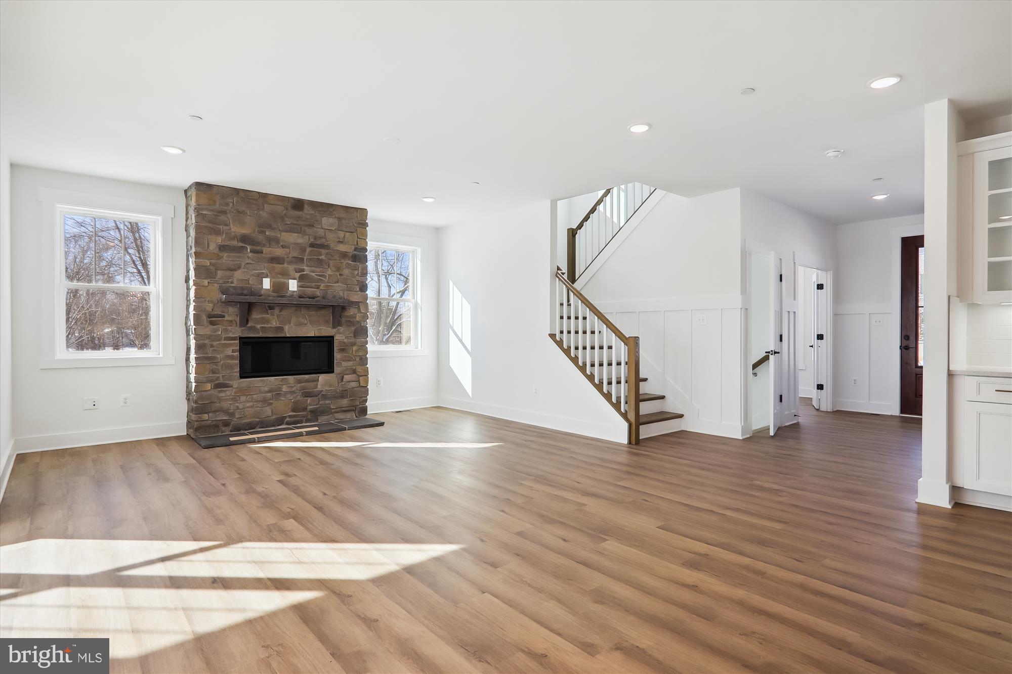 SENECA RIDGE - Residential