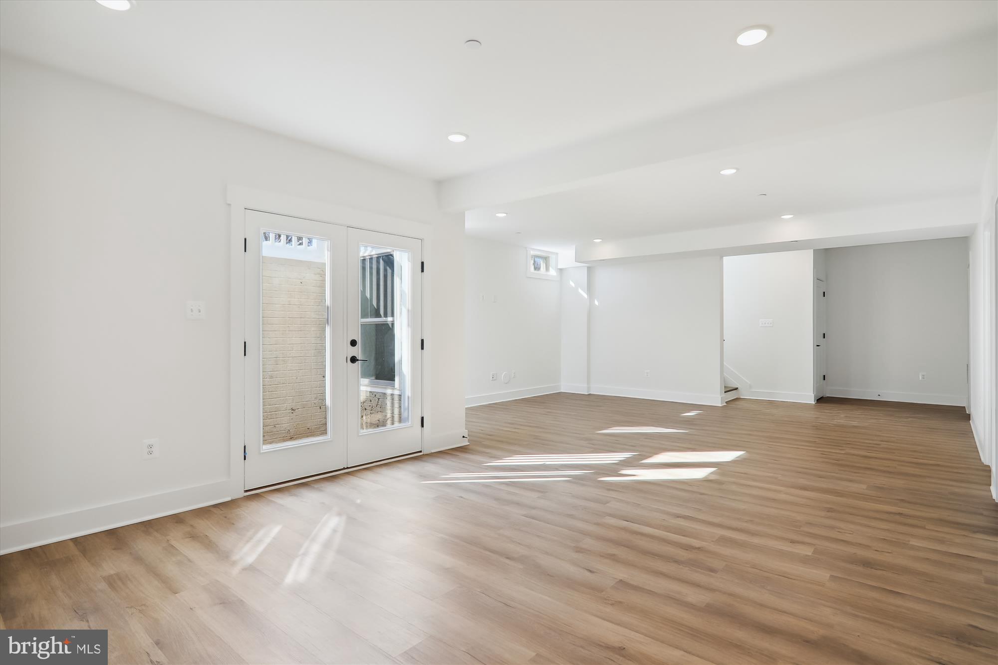 SENECA RIDGE - Residential