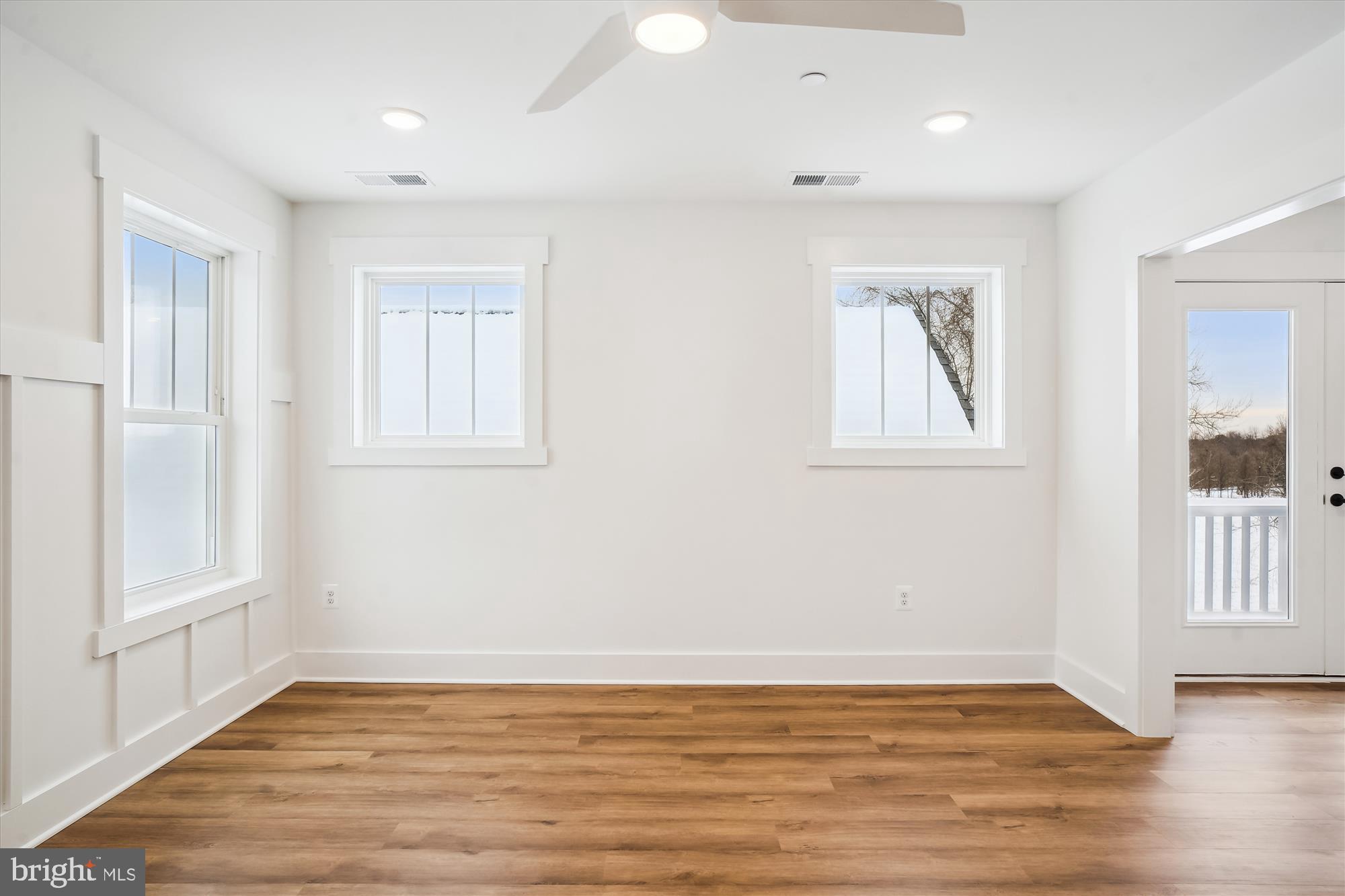 SENECA RIDGE - Residential