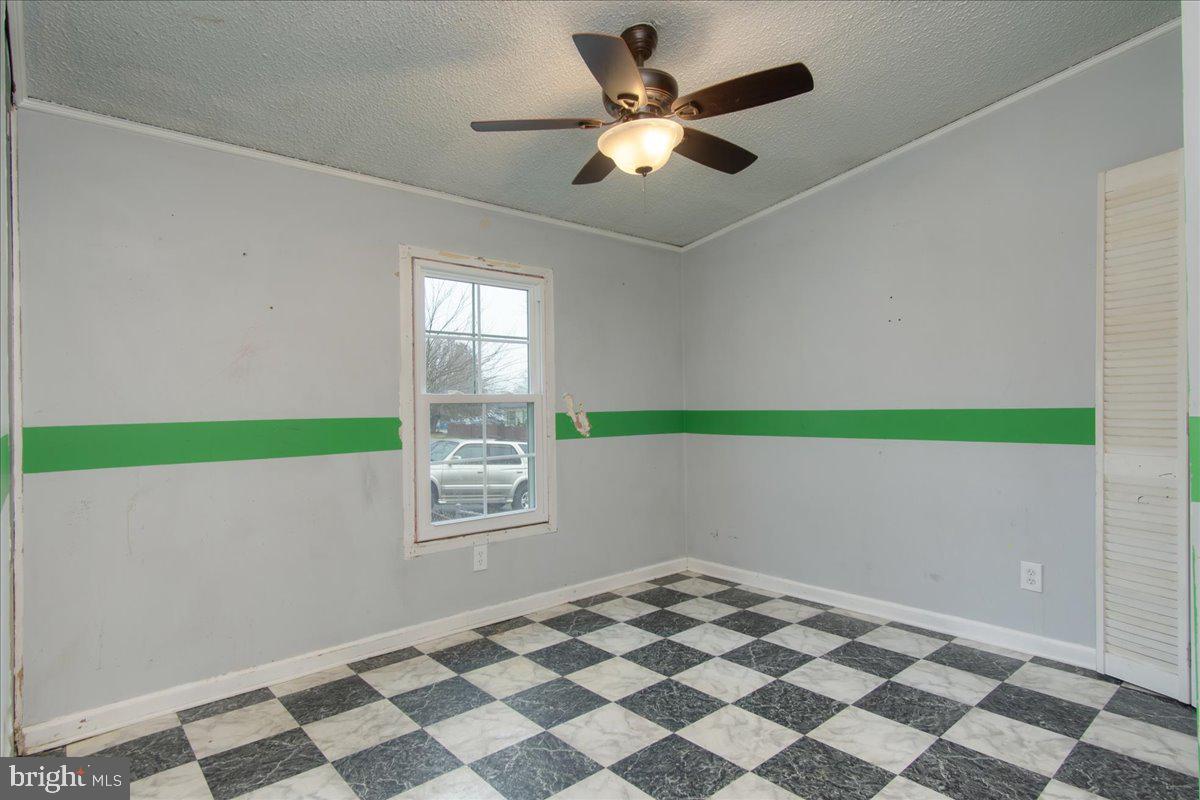 HIGHLAND MANOR - Residential