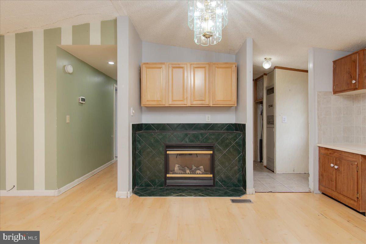 HIGHLAND MANOR - Residential