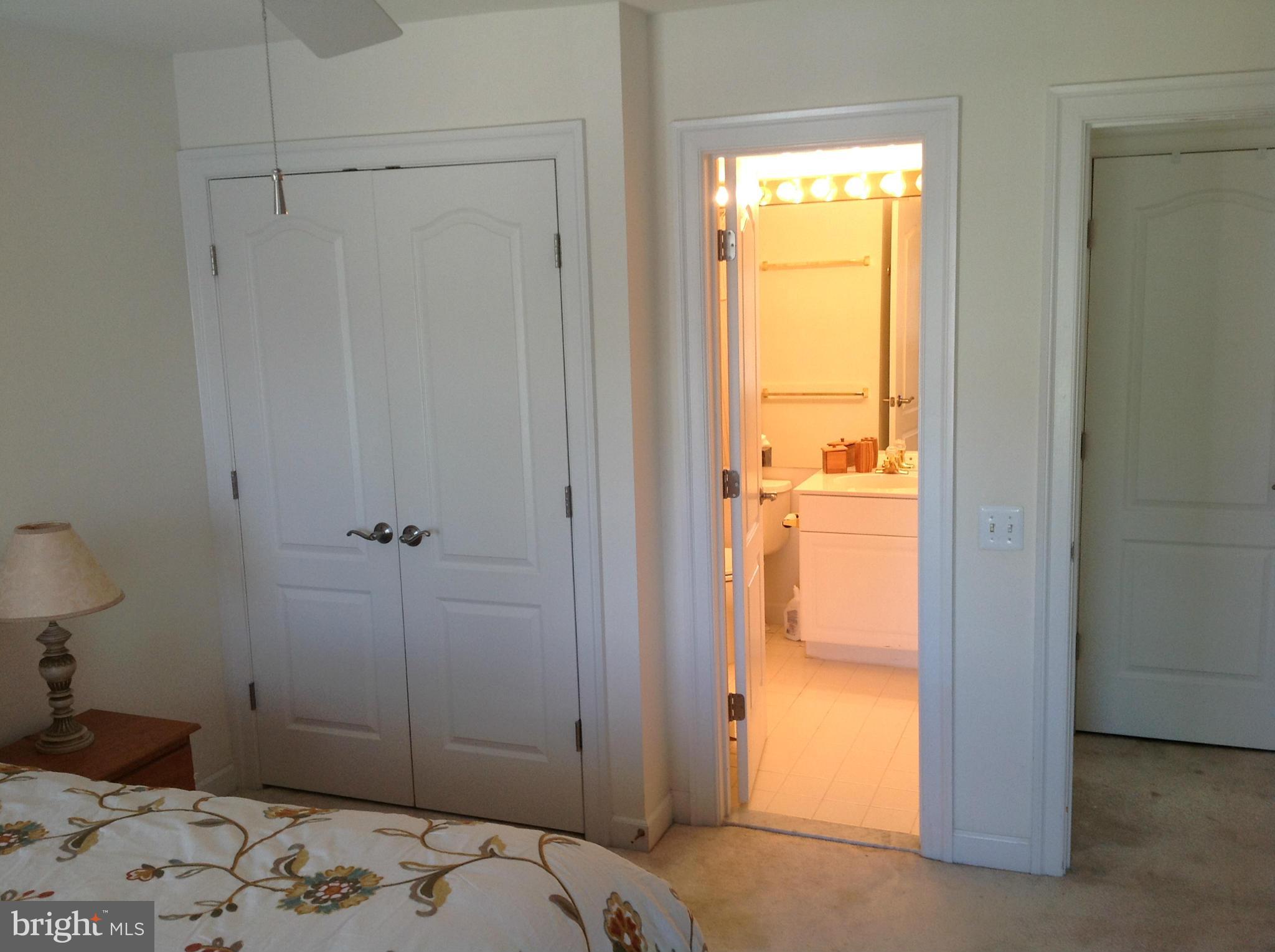 COUNTRY CREEK - Residential Lease