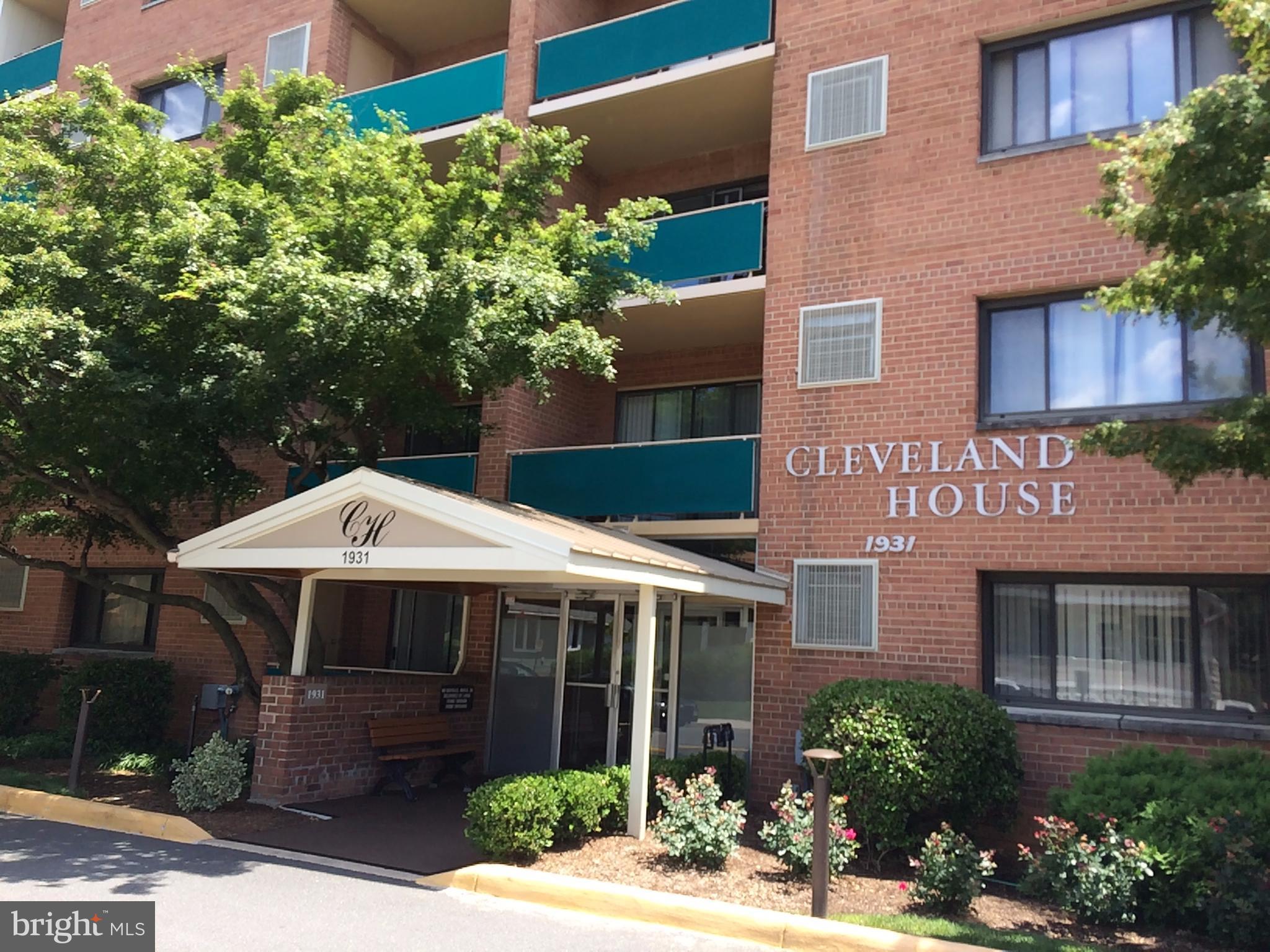 1931 N CLEVELAND STREET N 600