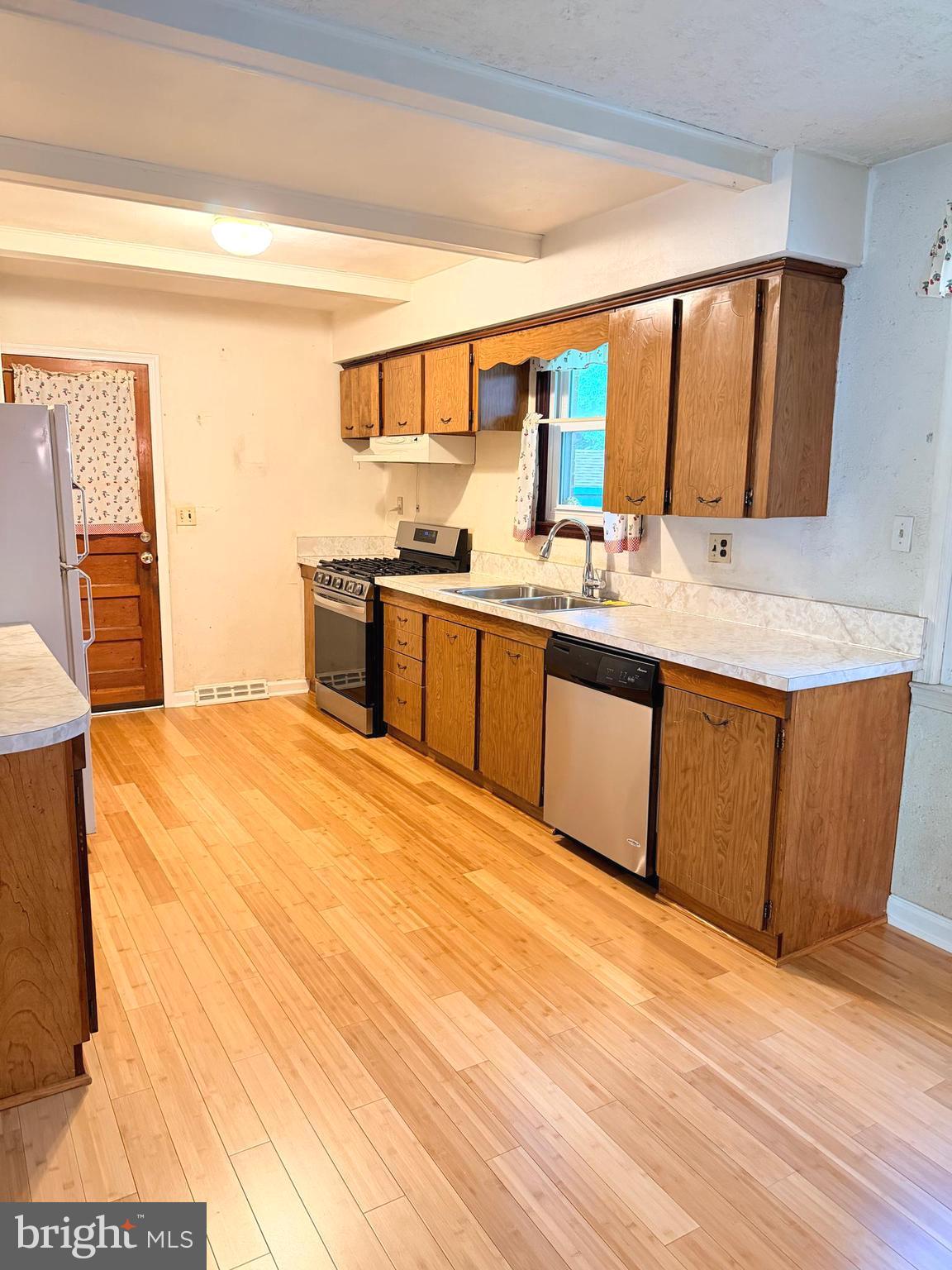 12208 NORTHWOOD DRIVE