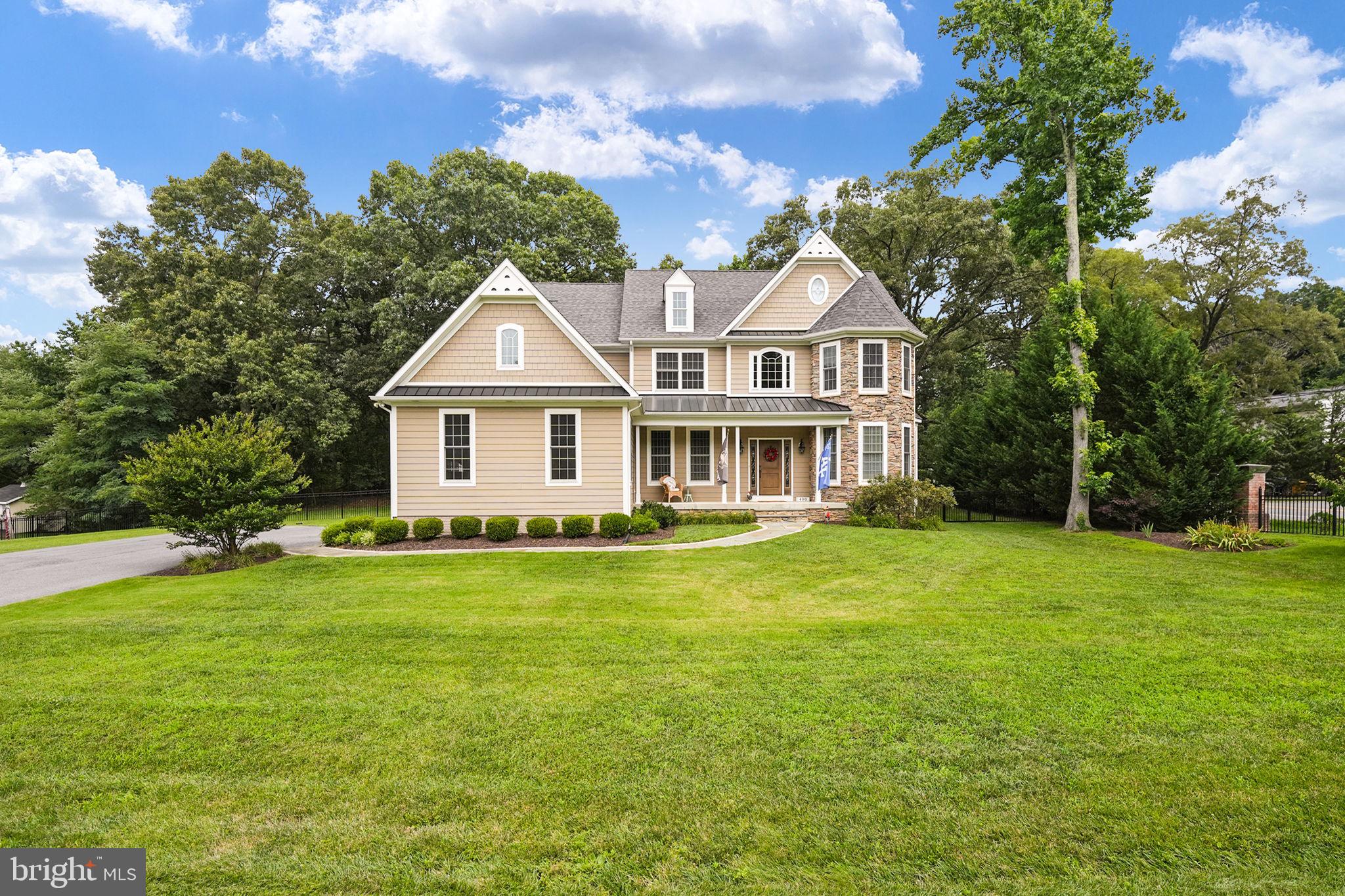 WOODLAND ESTATES - Residential