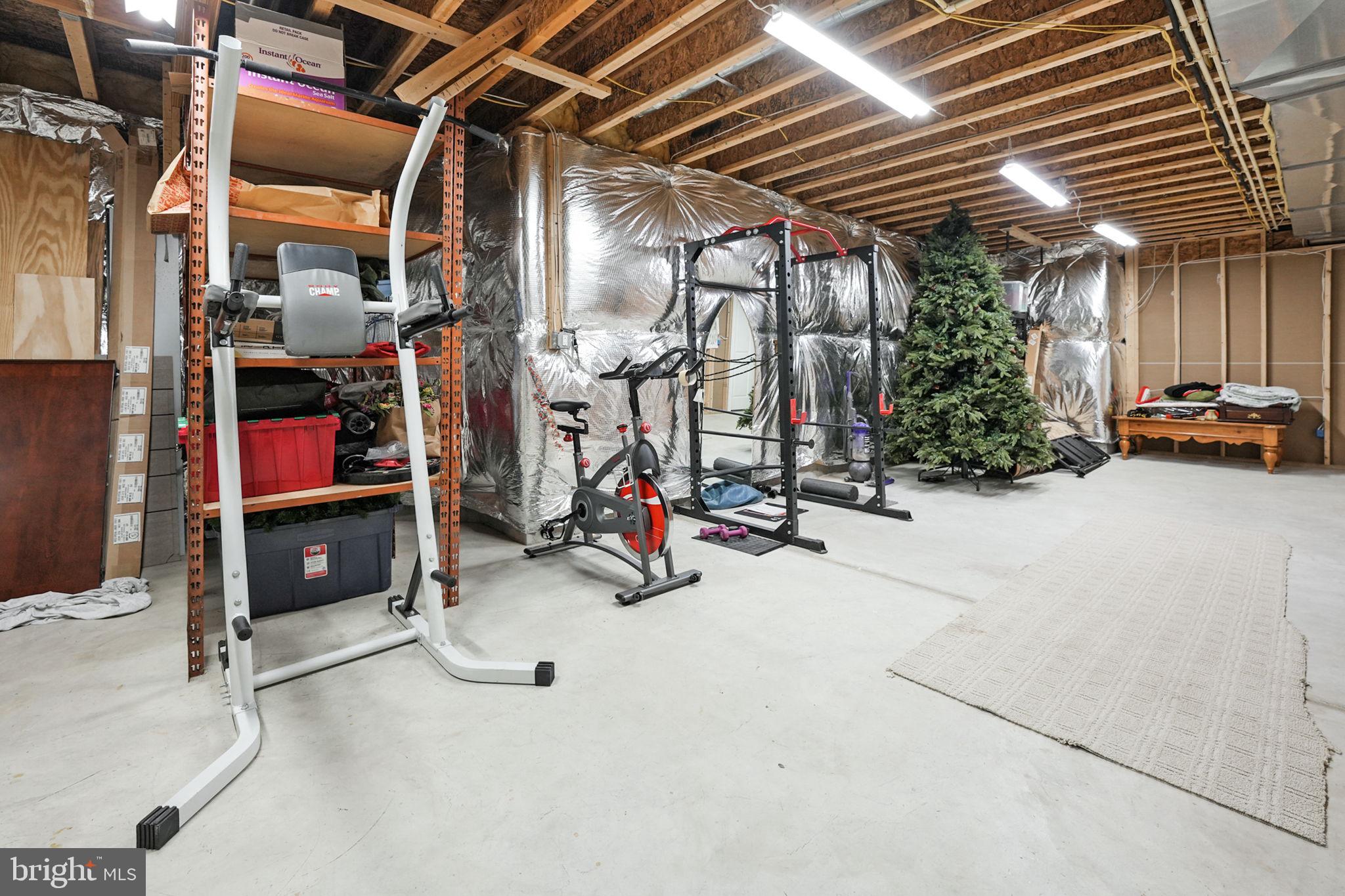 WOODLAND ESTATES - Residential