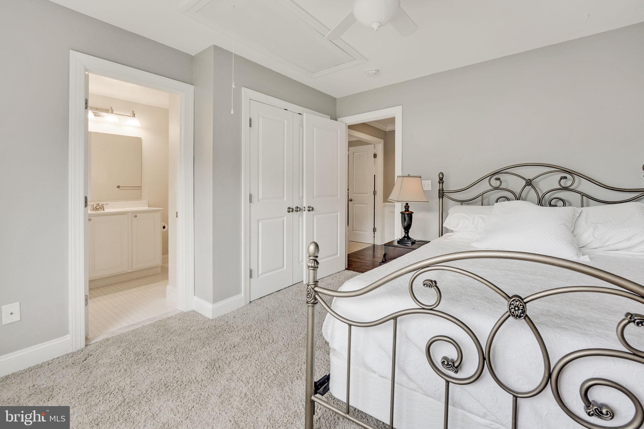 WOODLAND ESTATES - Residential