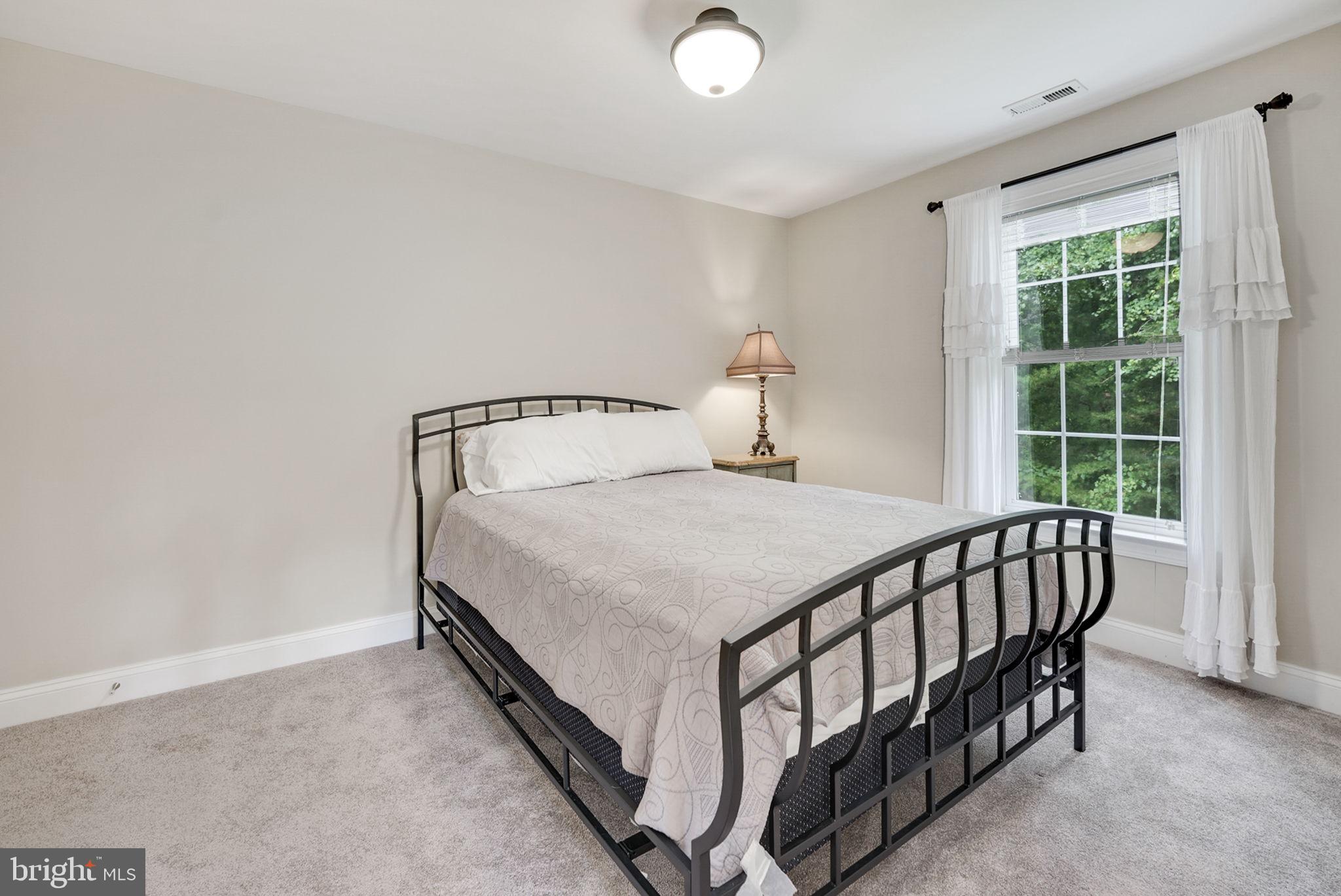 WOODLAND ESTATES - Residential