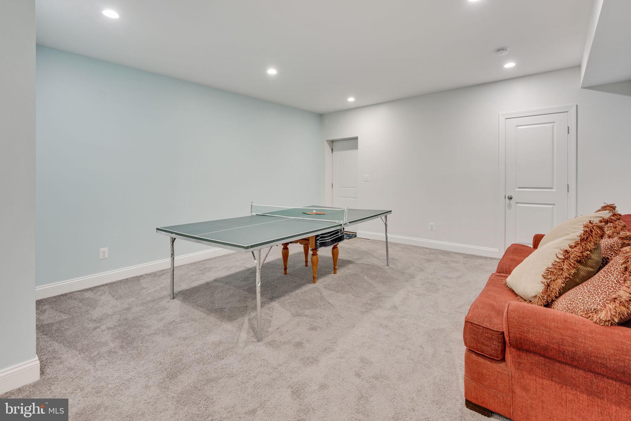 WOODLAND ESTATES - Residential