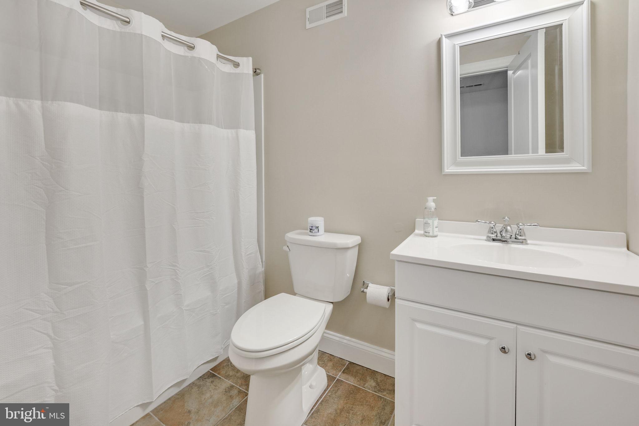 WOODLAND ESTATES - Residential