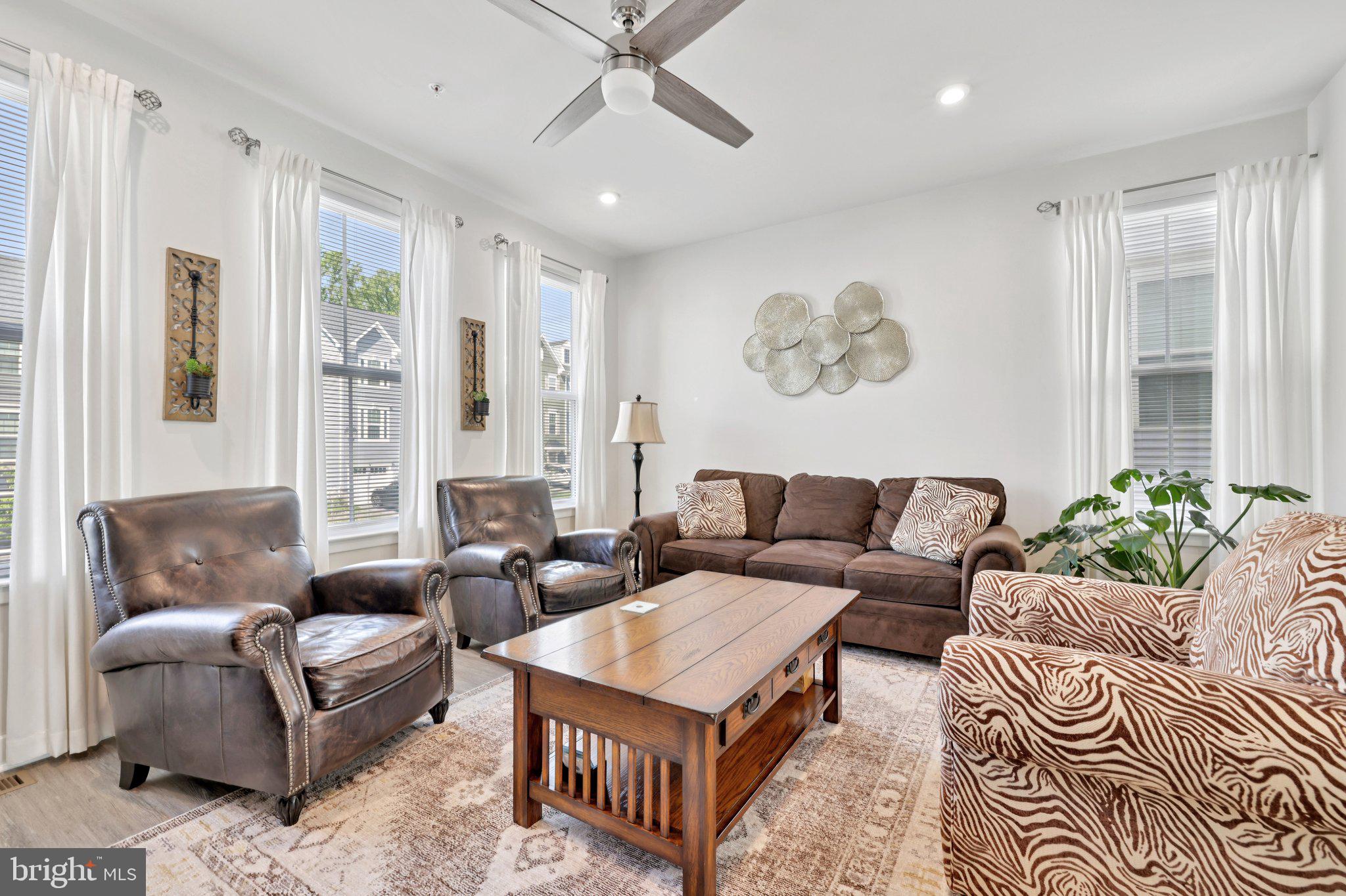 CEDAR HILL - Residential