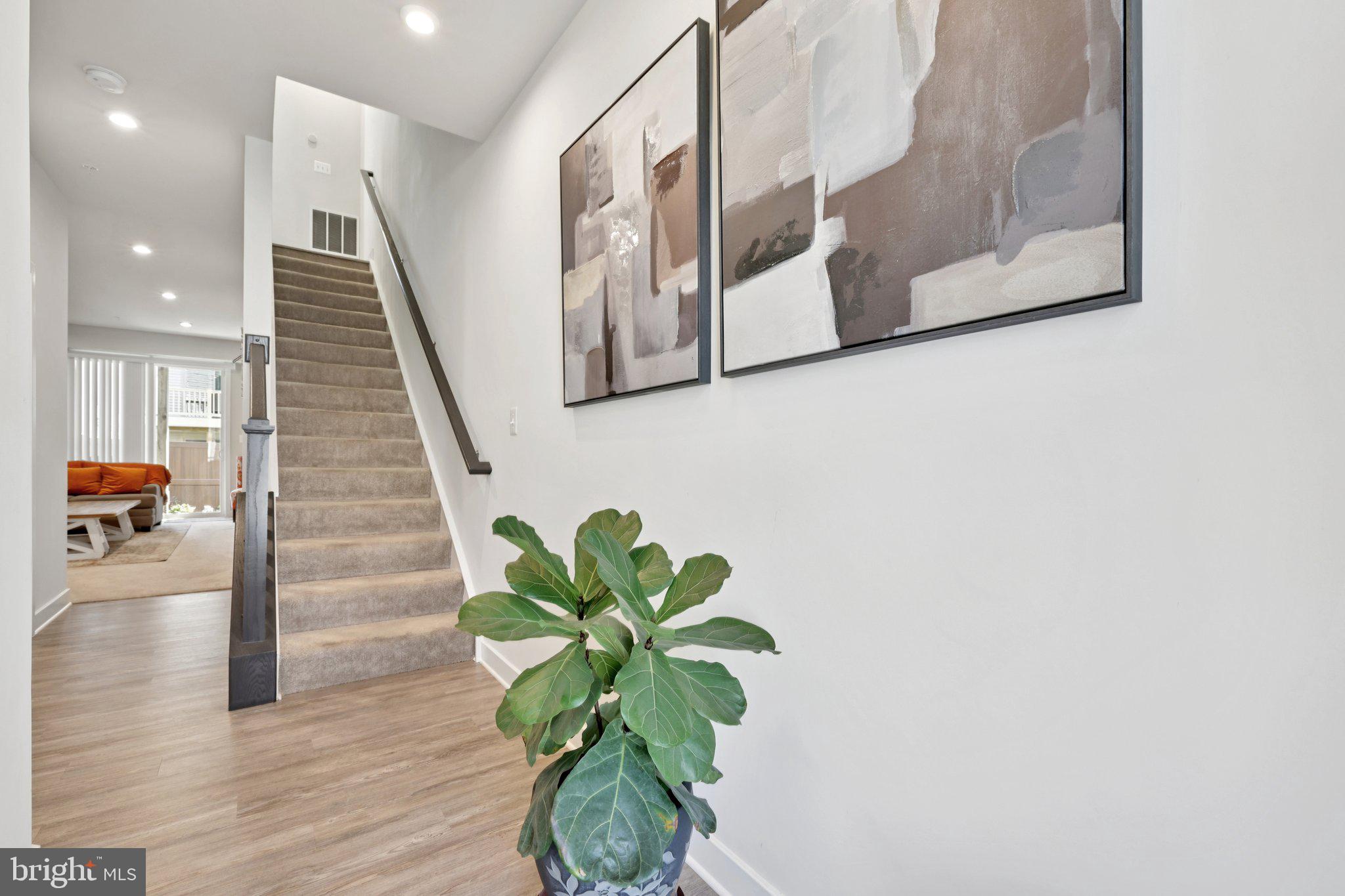 CEDAR HILL - Residential